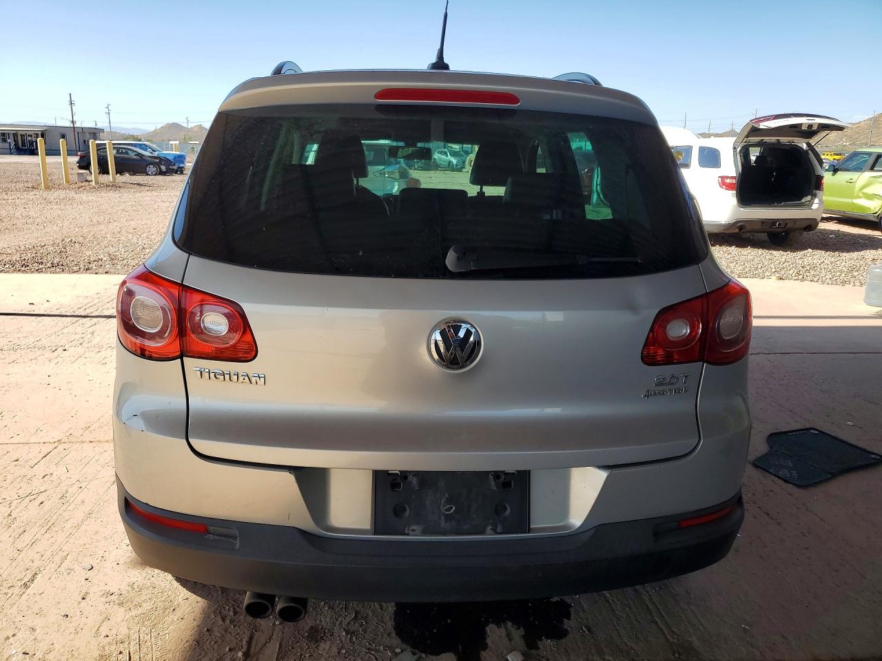 2010 Volkswagen Tiguan Se Серебряный vin: WVGBV7AX5AW524754