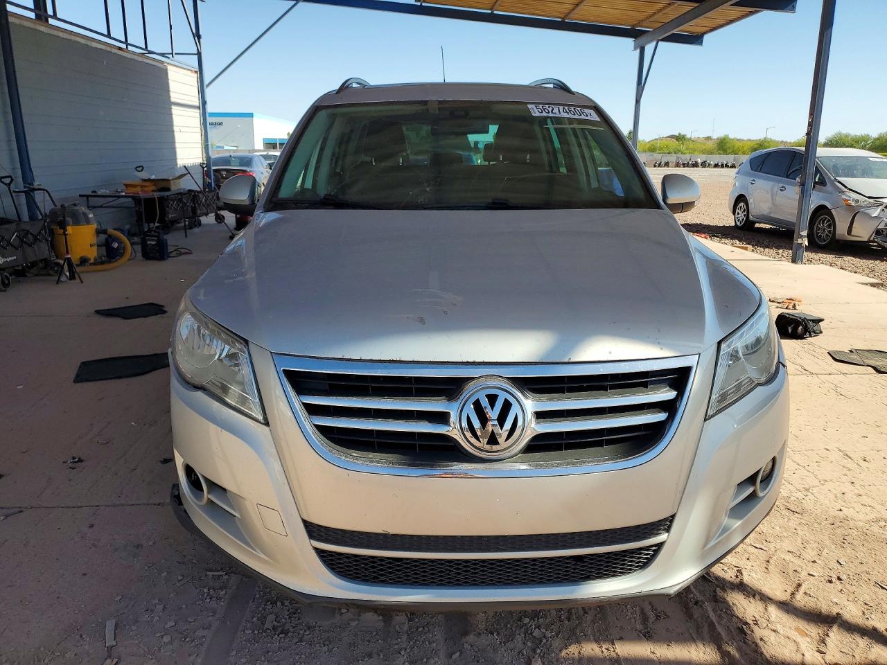 2010 Volkswagen Tiguan Se Серебряный vin: WVGBV7AX5AW524754