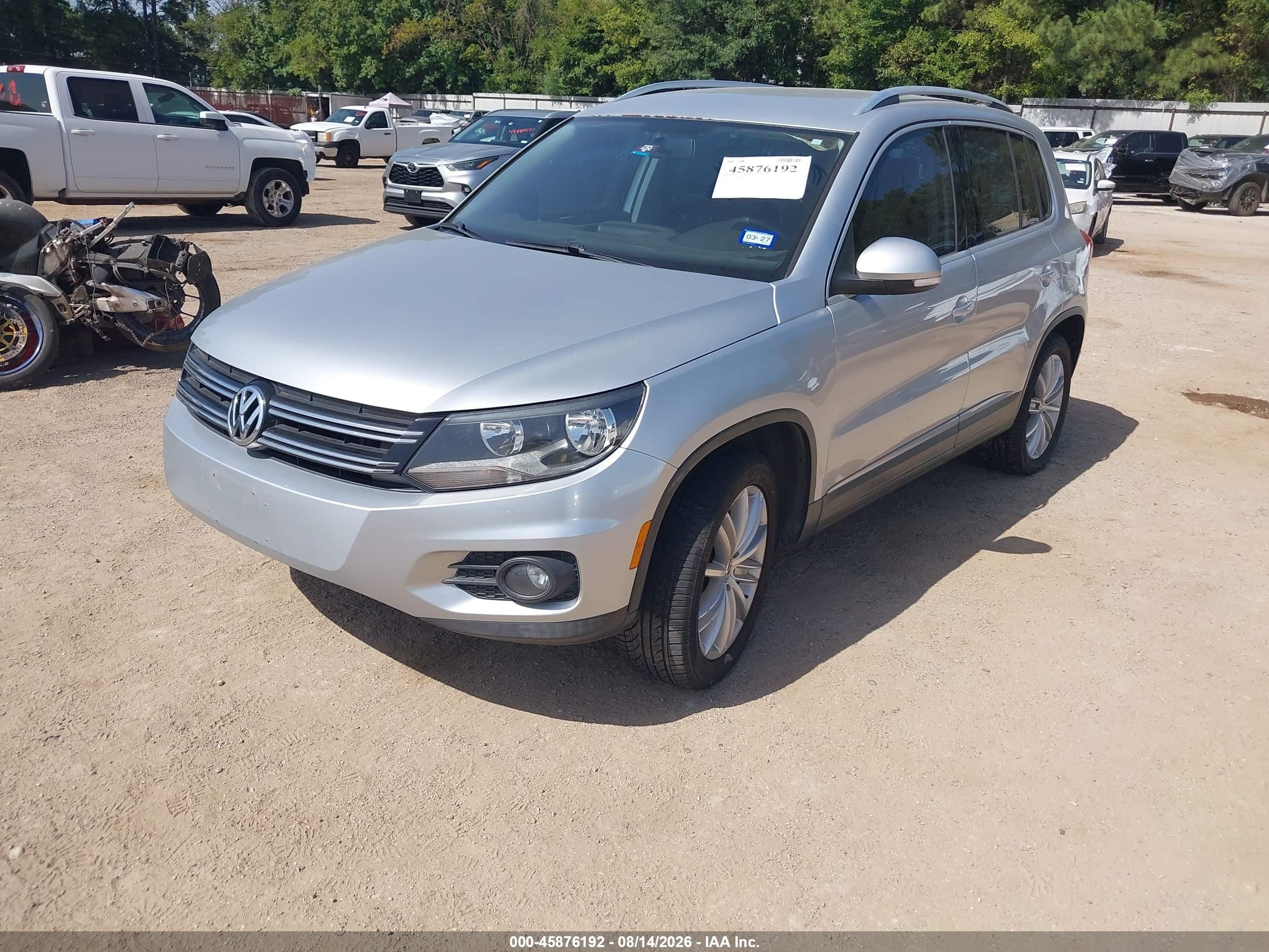 2012 Volkswagen Tiguan Se Silver vin: WVGBV7AX5CW558423