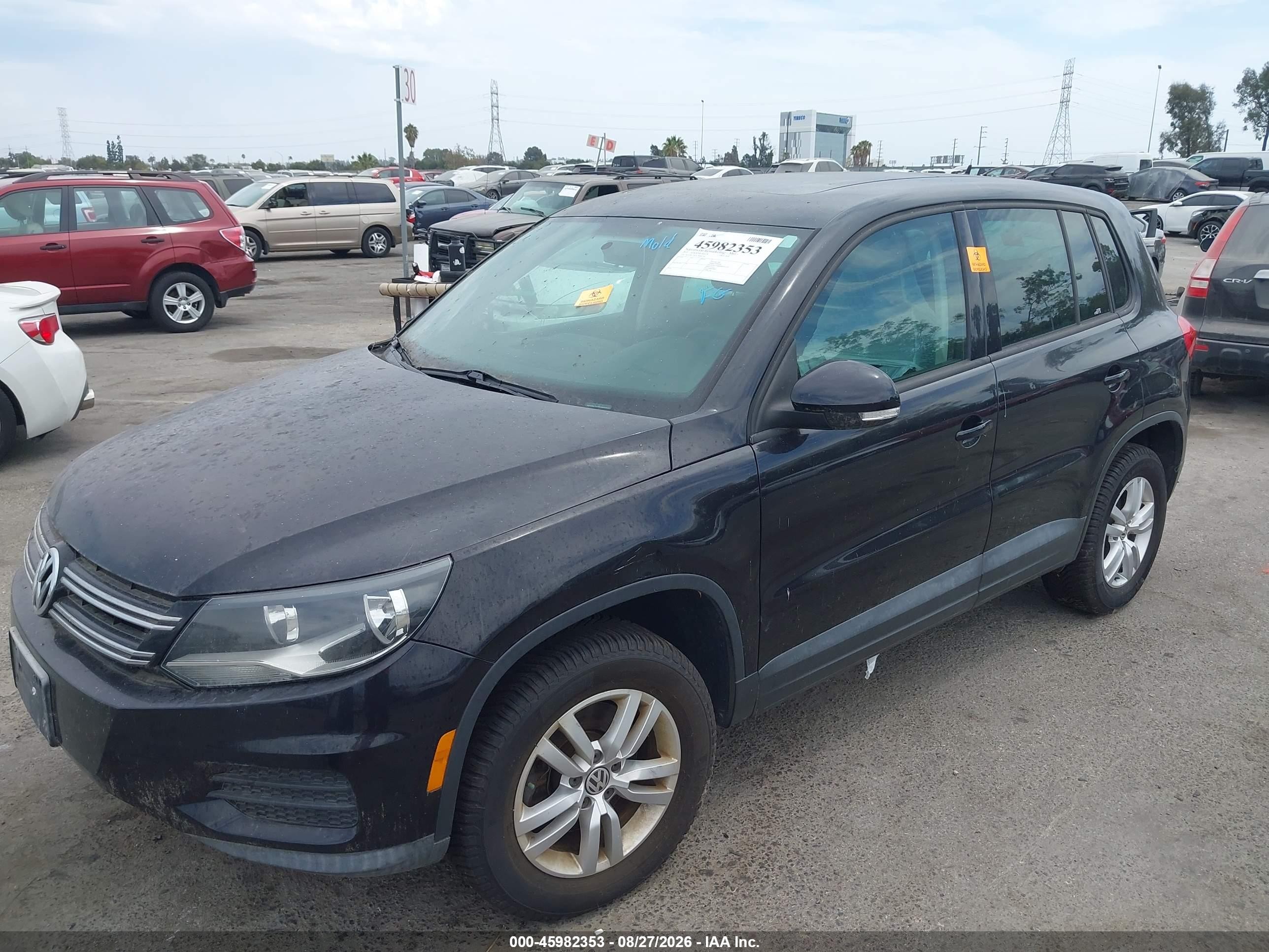 2012 Volkswagen Tiguan S Black vin: WVGBV7AX5CW605238