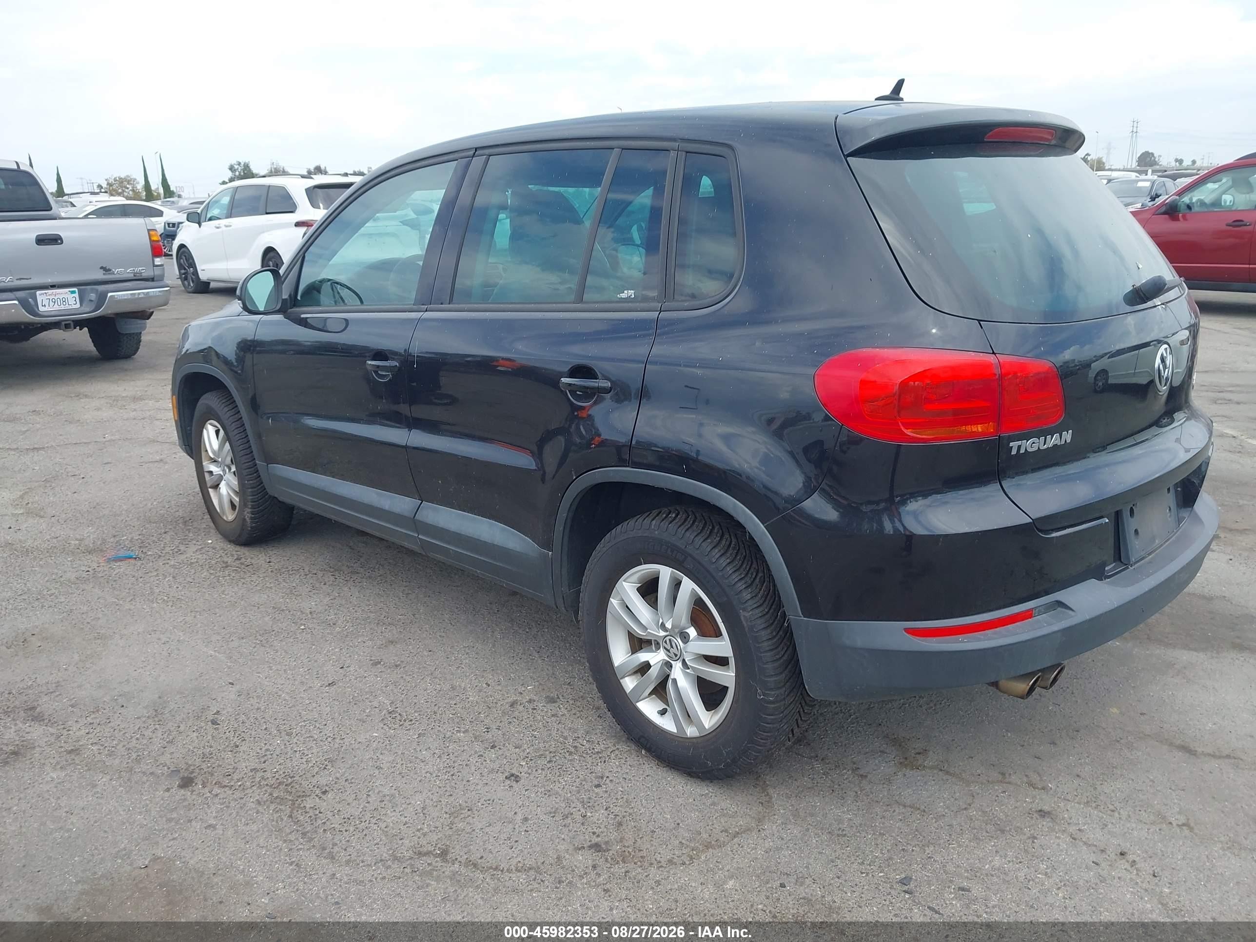 2012 Volkswagen Tiguan S Black vin: WVGBV7AX5CW605238