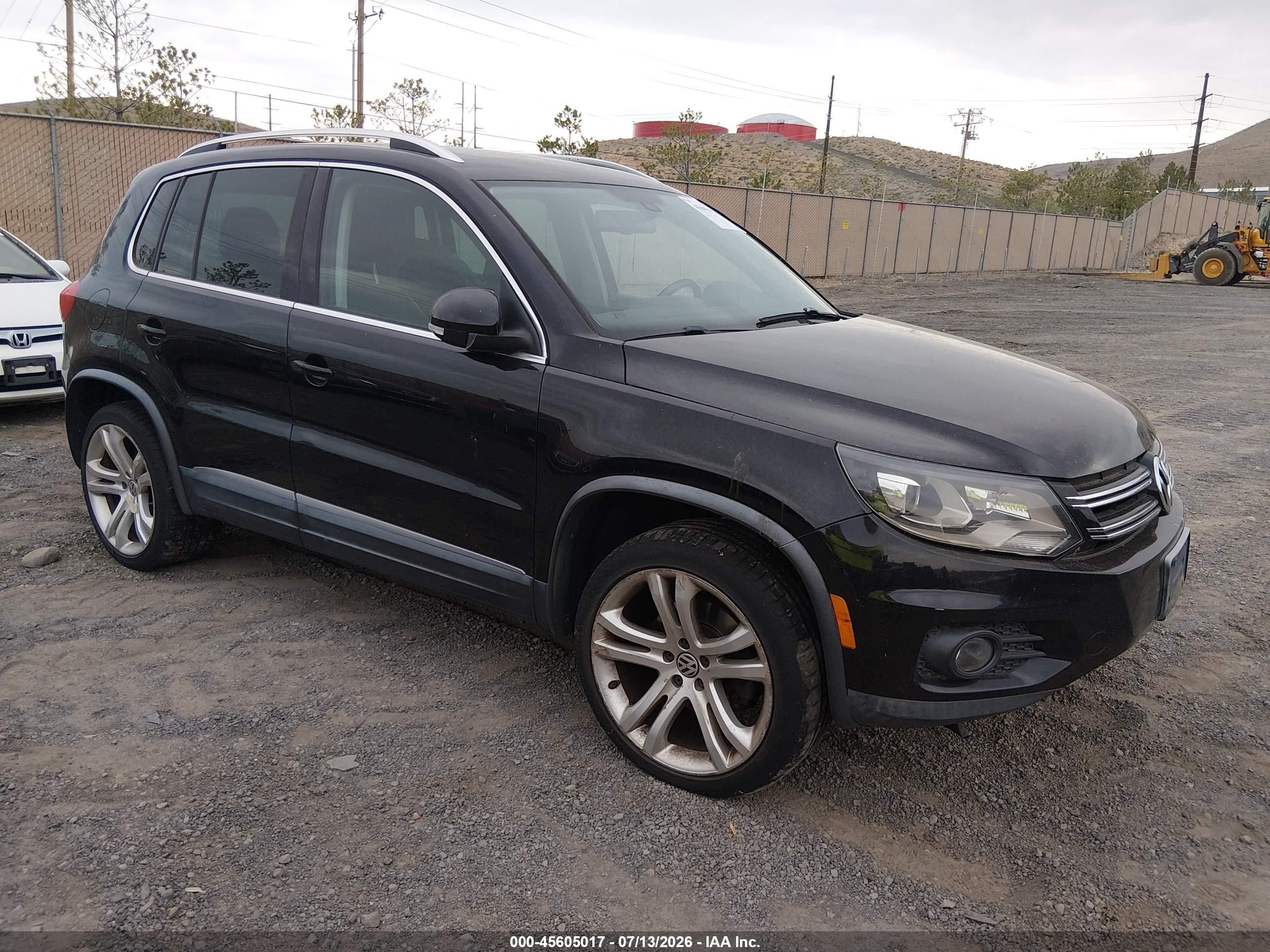 2012 Volkswagen Tiguan Sel Black vin: WVGBV7AX5CW609712