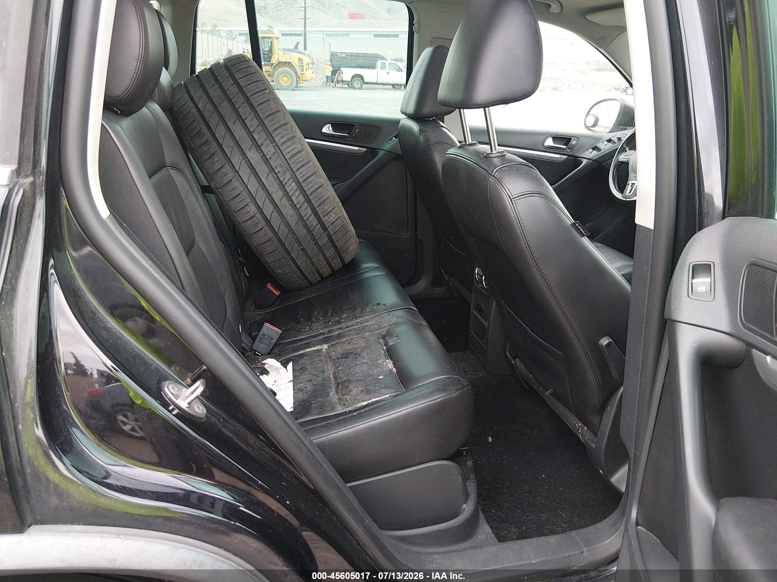 2012 Volkswagen Tiguan Sel Черный vin: WVGBV7AX5CW609712
