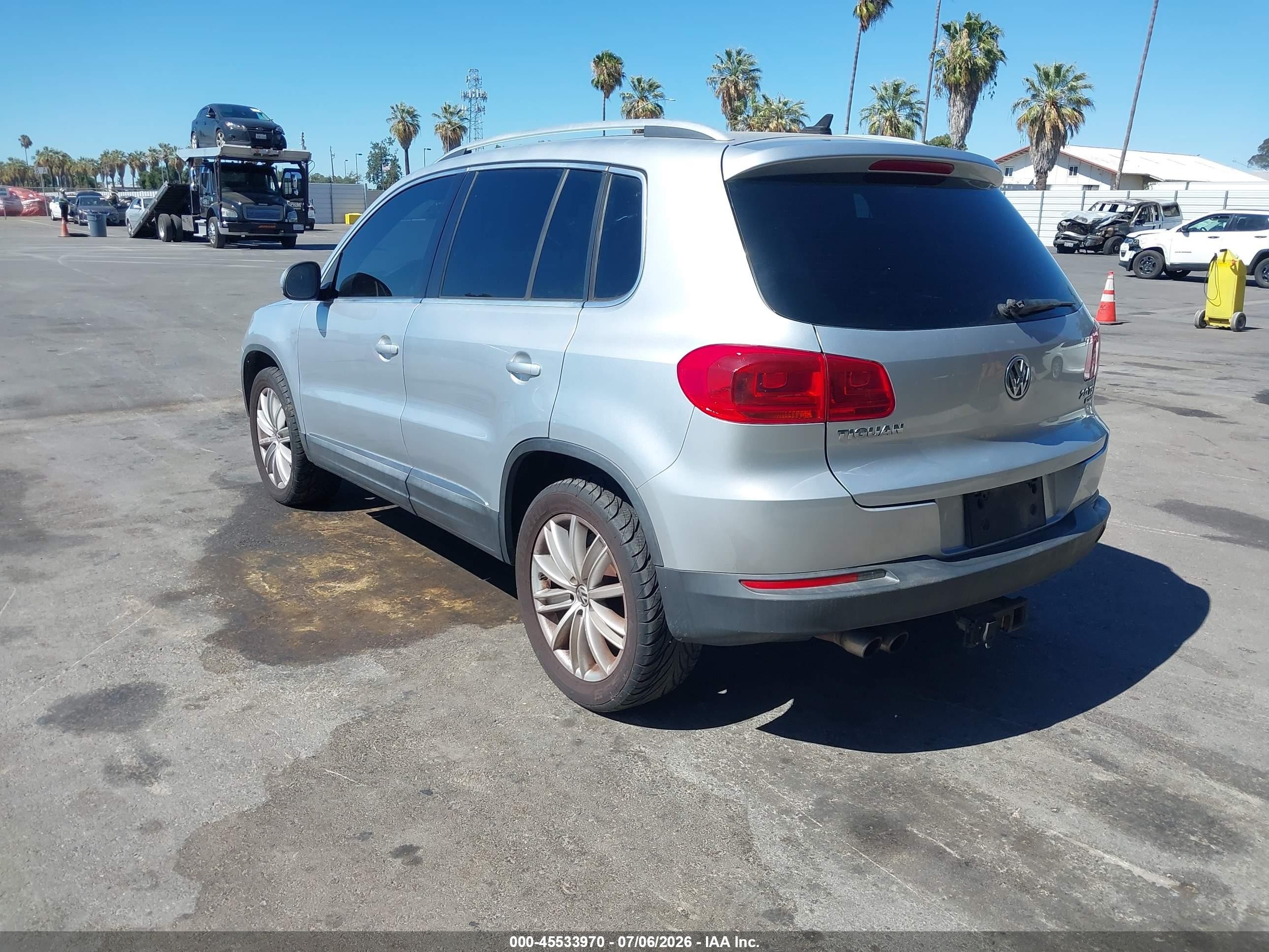 2013 Volkswagen Tiguan Se Silver vin: WVGBV7AX5DW507330