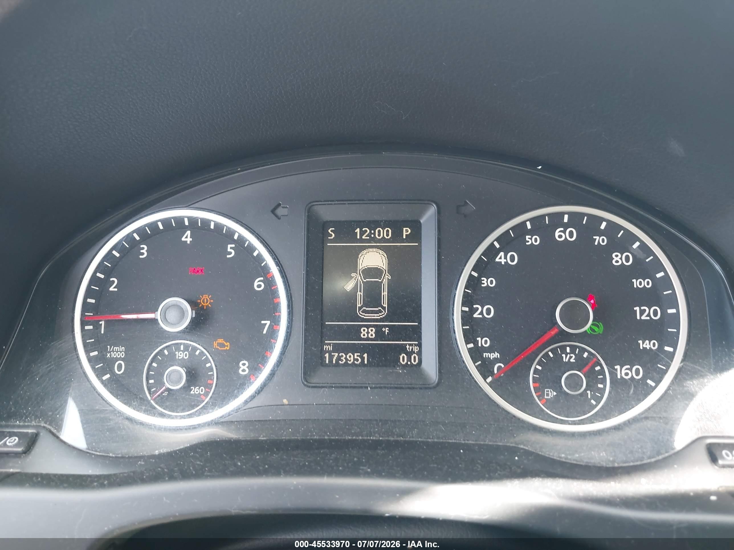 2013 Volkswagen Tiguan Se Silver vin: WVGBV7AX5DW507330