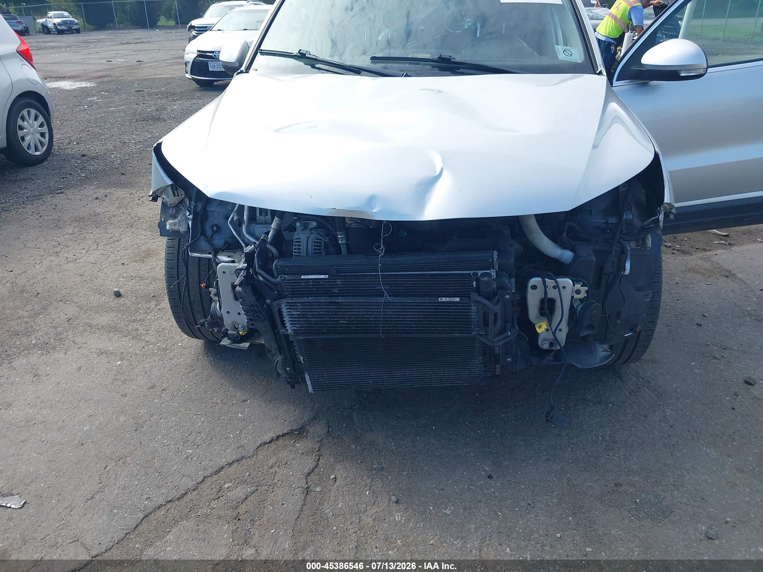 2013 Volkswagen Tiguan Sel Silver vin: WVGBV7AX5DW524581