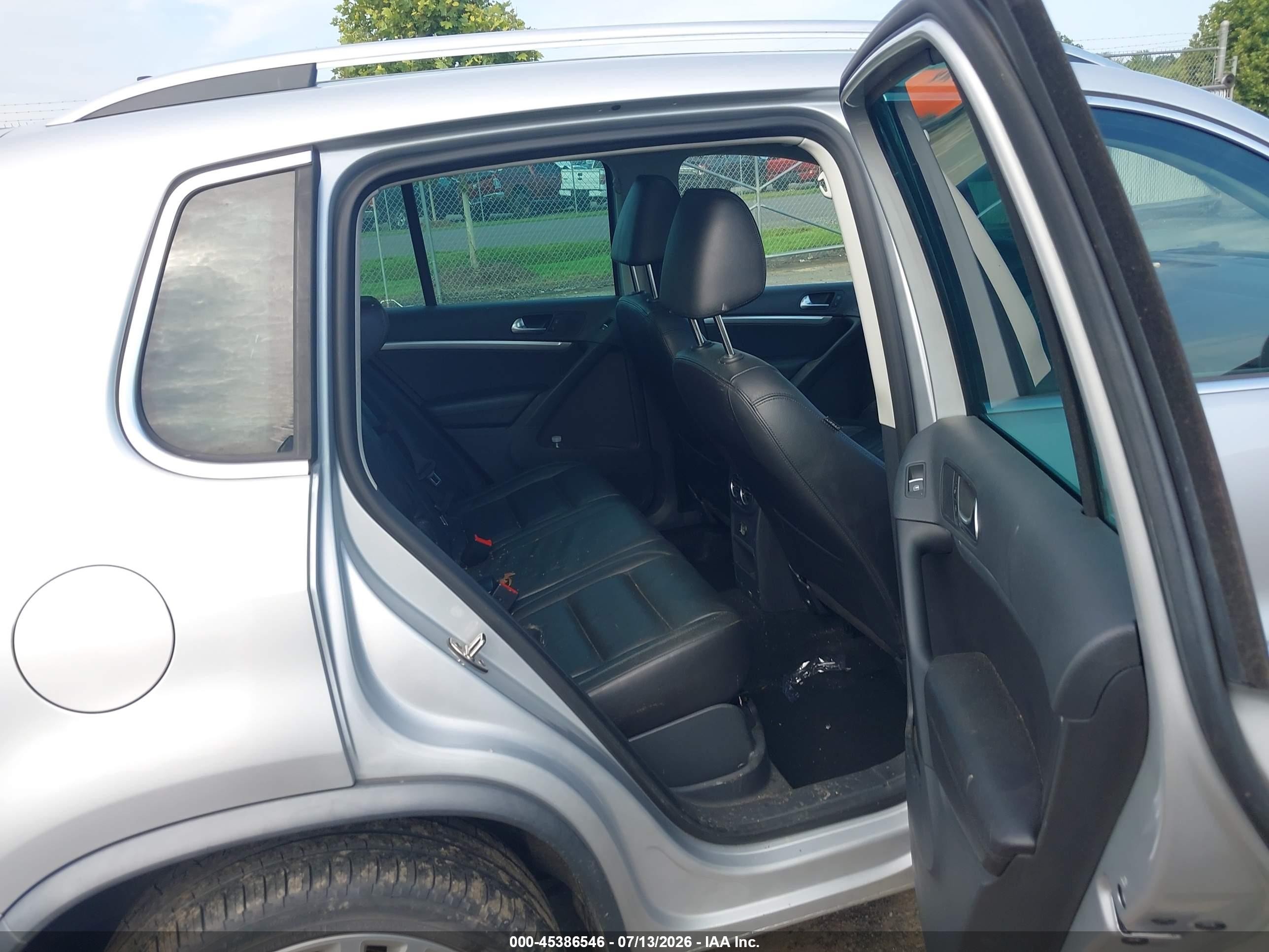 2013 Volkswagen Tiguan Sel Silver vin: WVGBV7AX5DW524581