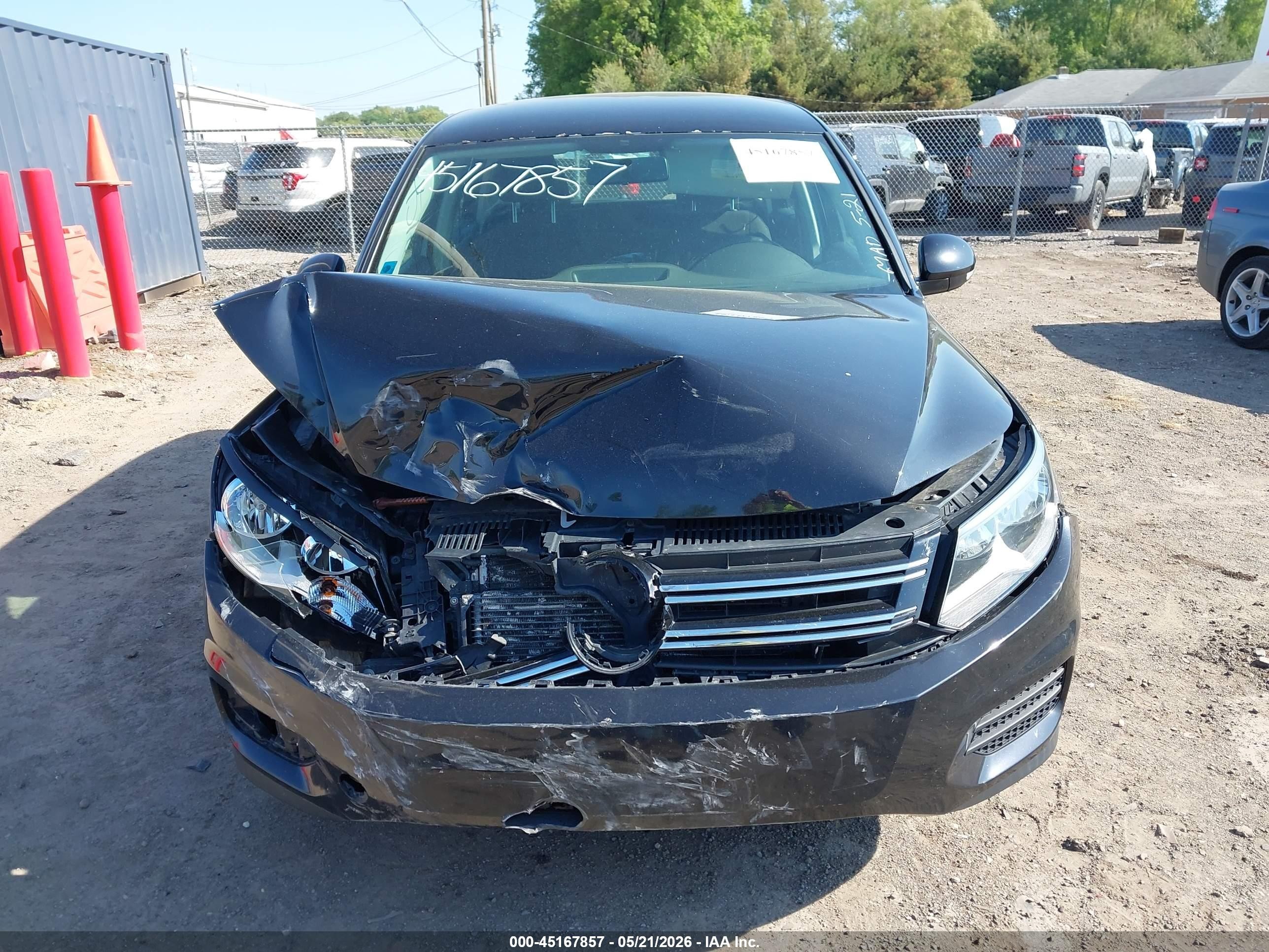 2013 Volkswagen Tiguan S Black vin: WVGBV7AX5DW538223