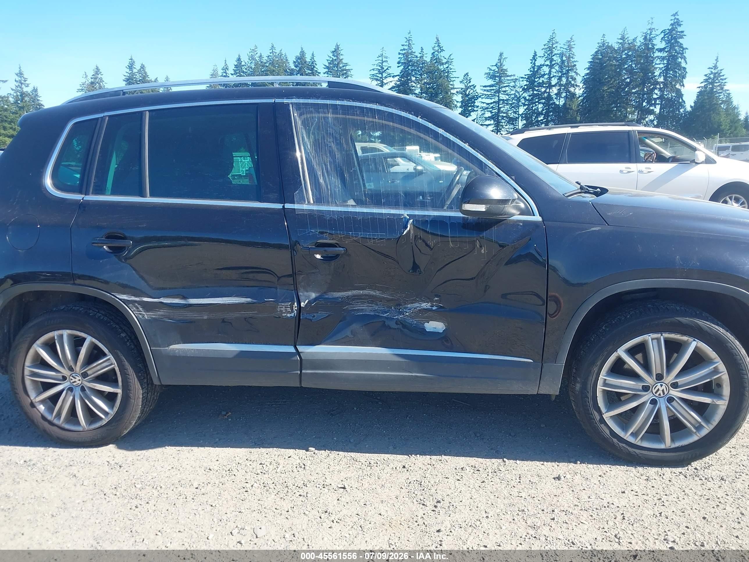 2013 Volkswagen Tiguan Se Черный vin: WVGBV7AX5DW540523