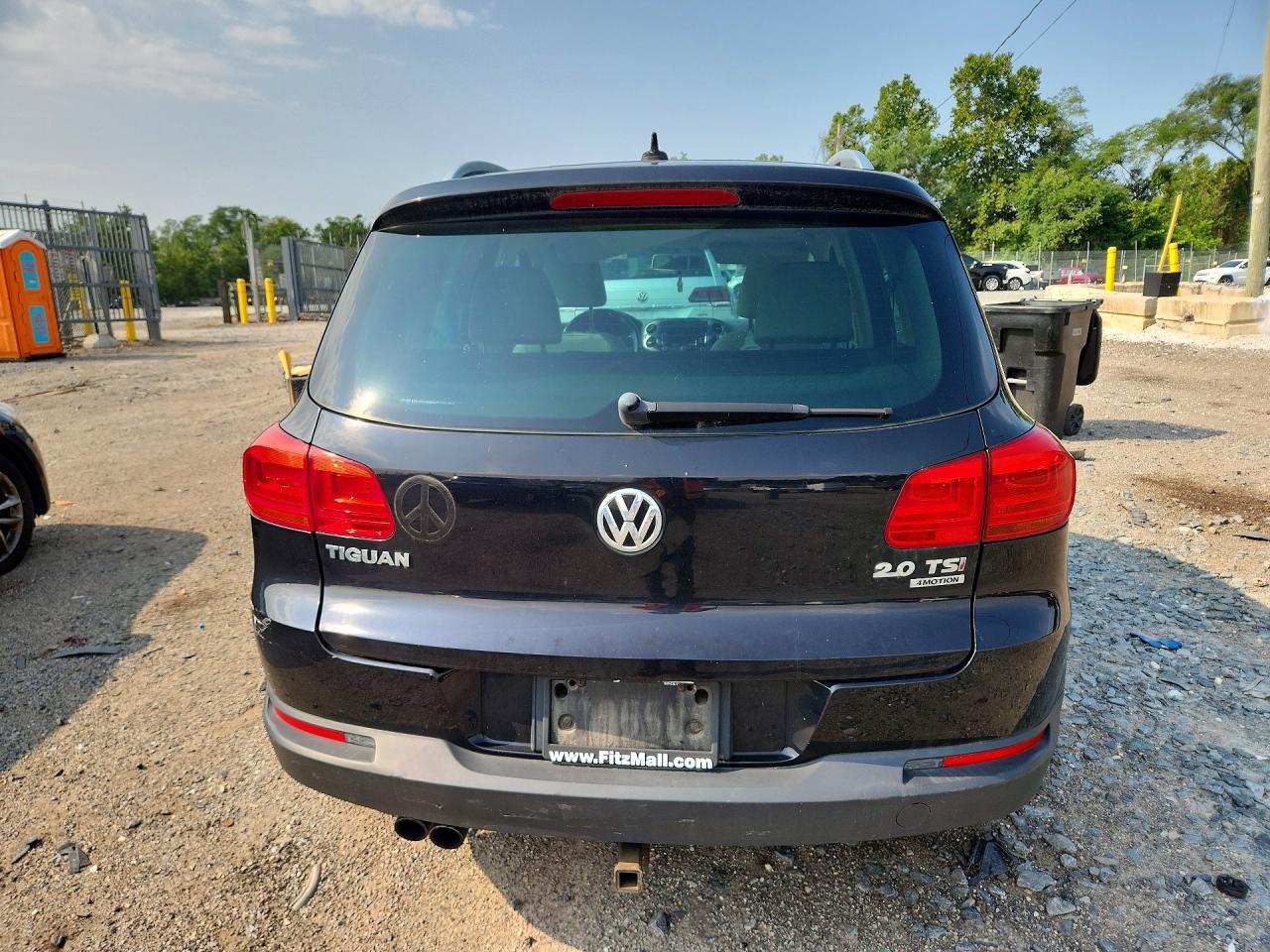 2013 Volkswagen Tiguan S Black vin: WVGBV7AX5DW556916