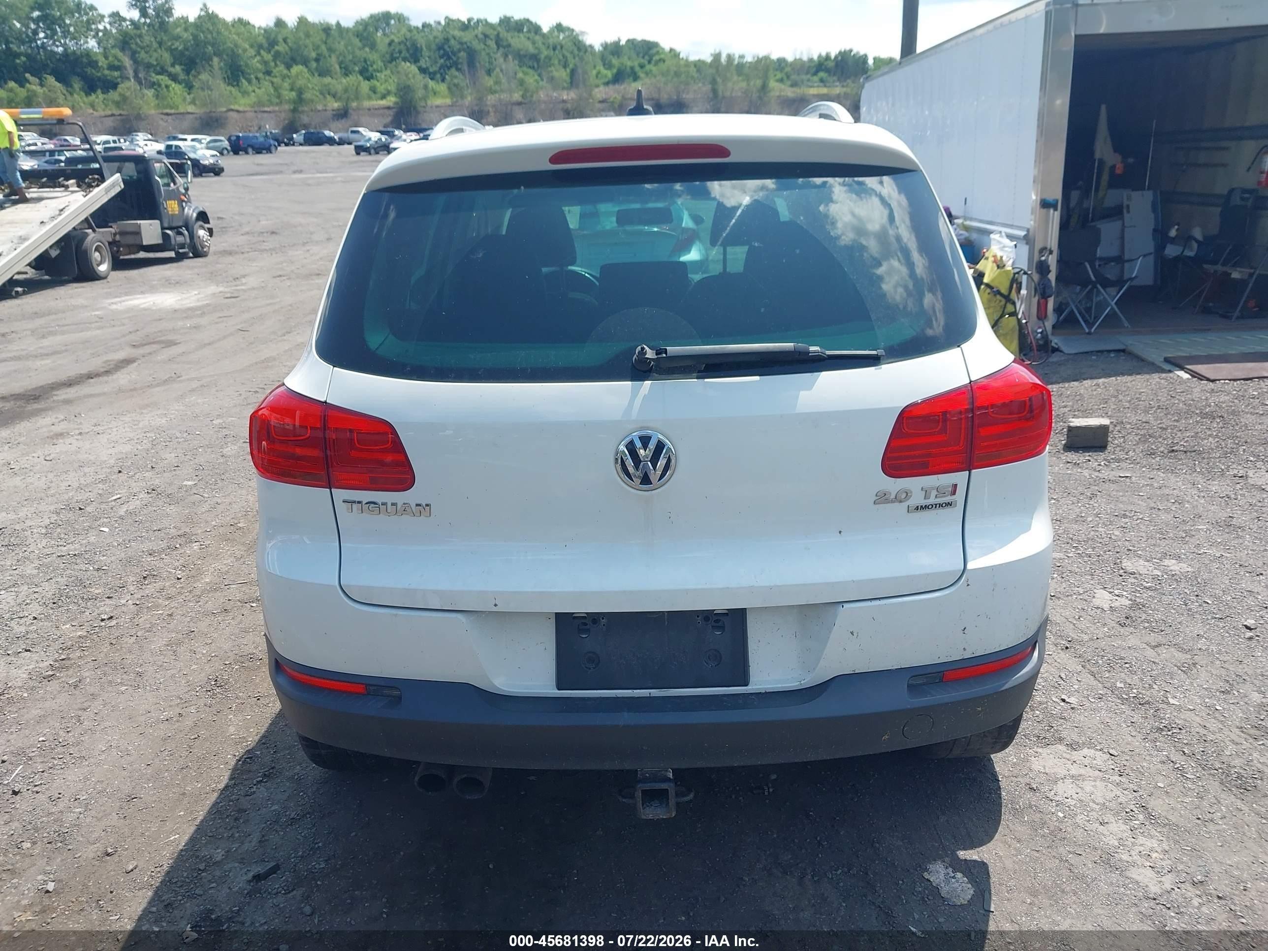 2015 Volkswagen Tiguan Se White vin: WVGBV7AX5FW506200