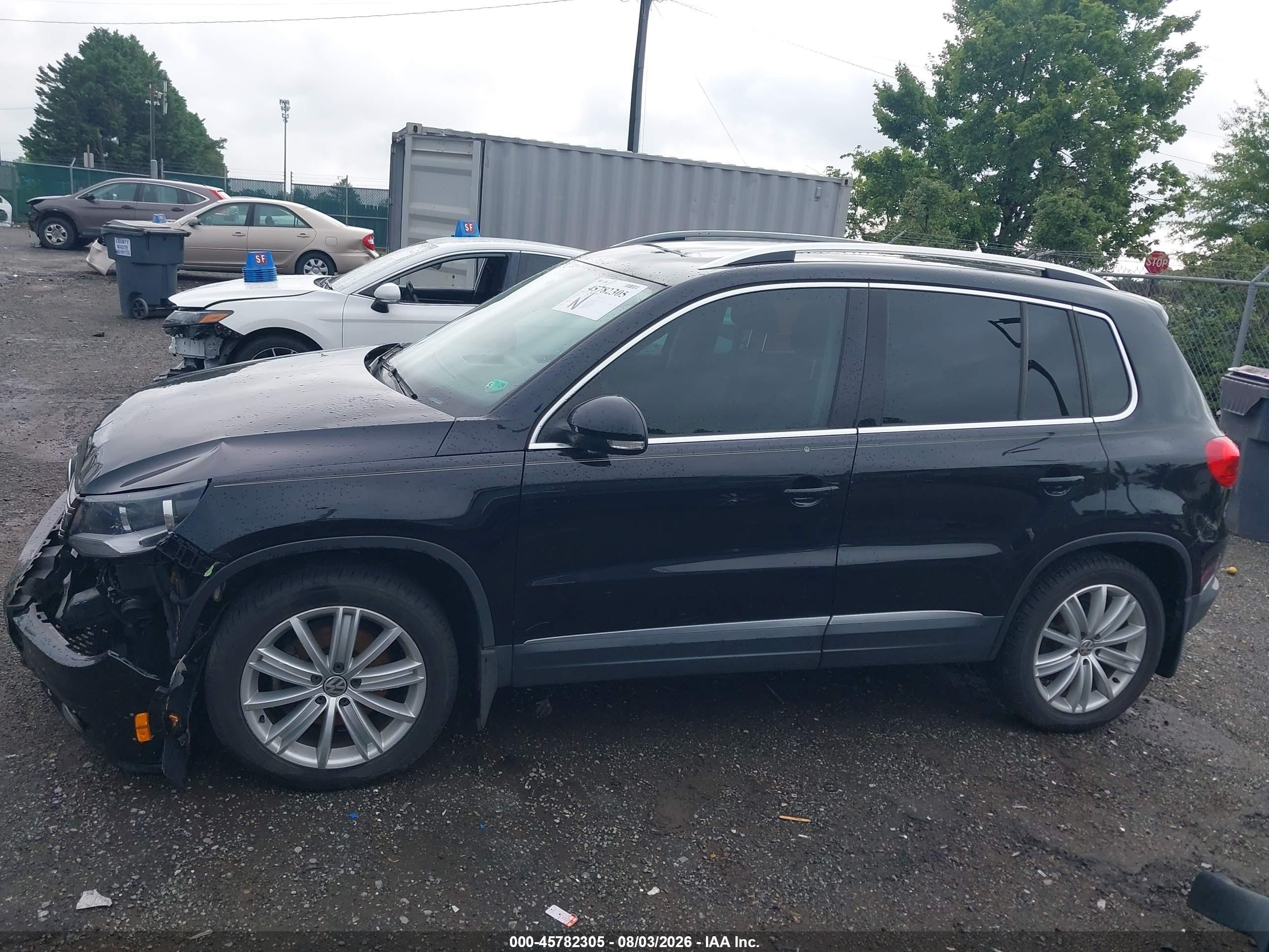 2015 Volkswagen Tiguan Se Черный vin: WVGBV7AX5FW521568