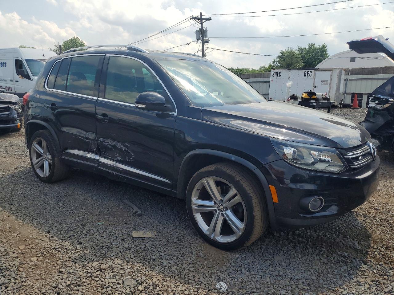 2015 Volkswagen Tiguan S Black vin: WVGBV7AX5FW604238