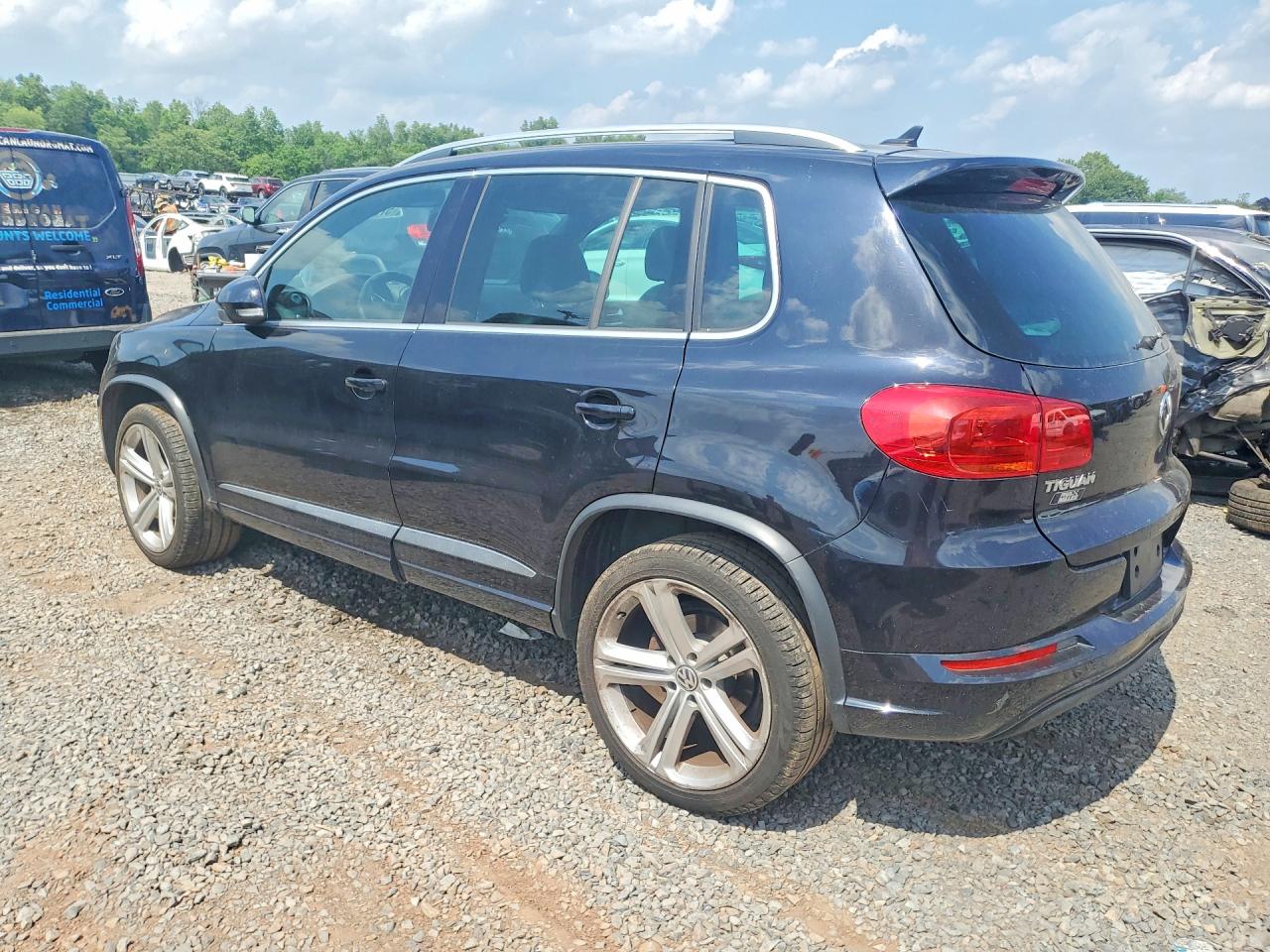 2015 Volkswagen Tiguan S Black vin: WVGBV7AX5FW604238
