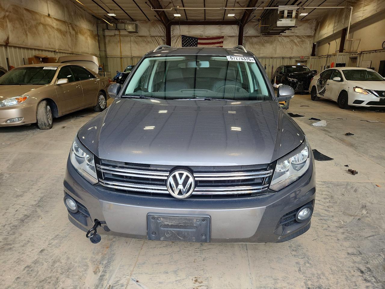 2015 Volkswagen Tiguan S Silver vin: WVGBV7AX5FW606751