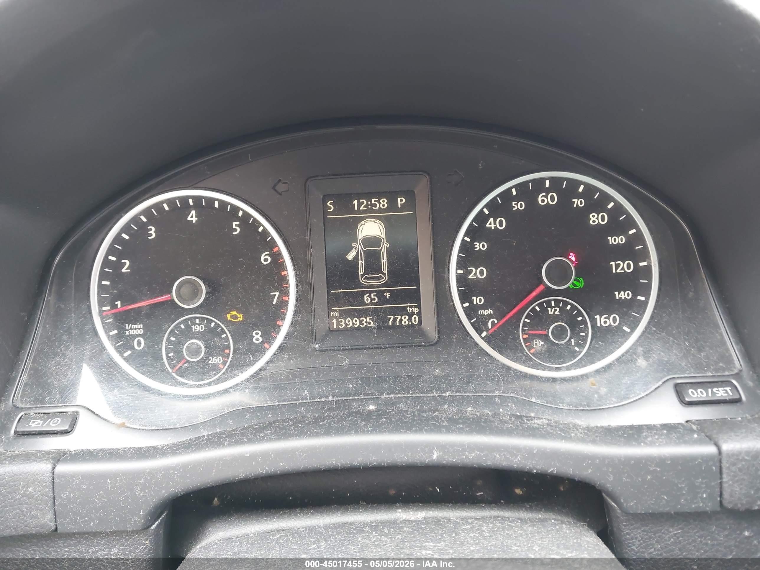 2013 Volkswagen Tiguan S/se/sel Белый vin: WVGBV7AX6DW509636