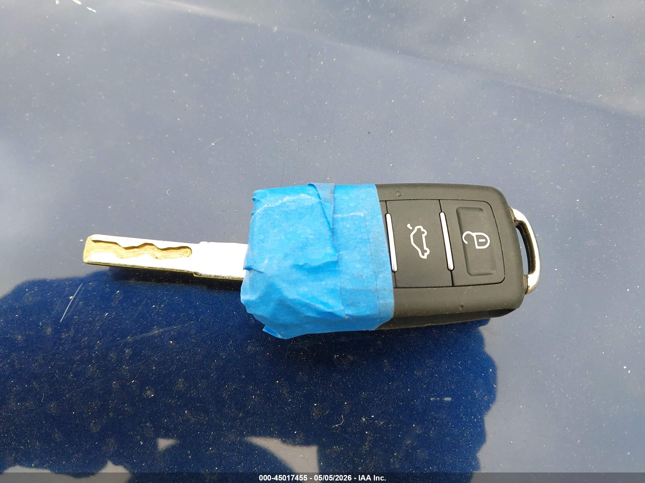 2013 Volkswagen Tiguan S/se/sel Белый vin: WVGBV7AX6DW509636
