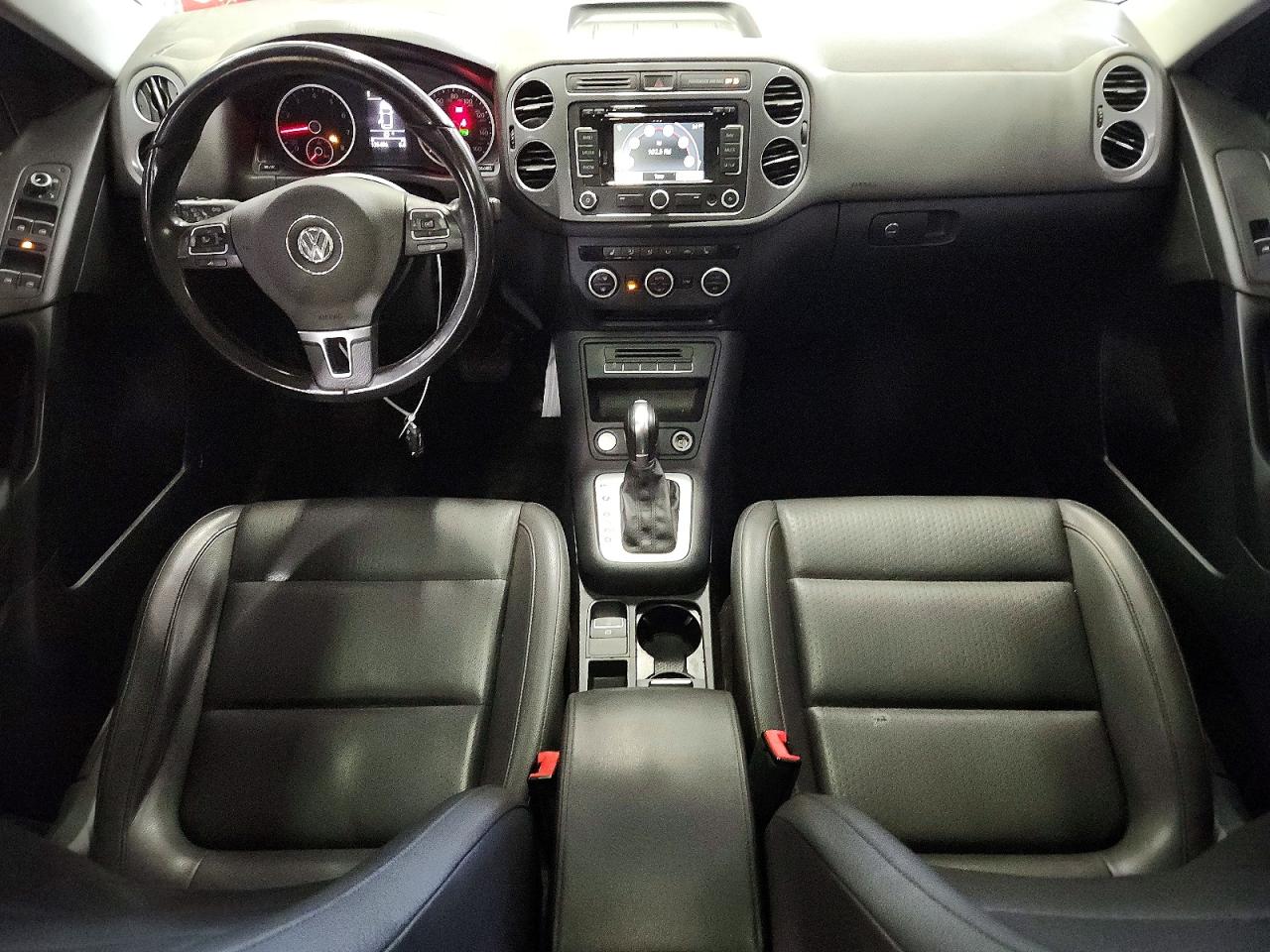 2015 Volkswagen Tiguan S White vin: WVGBV7AX6FW602840