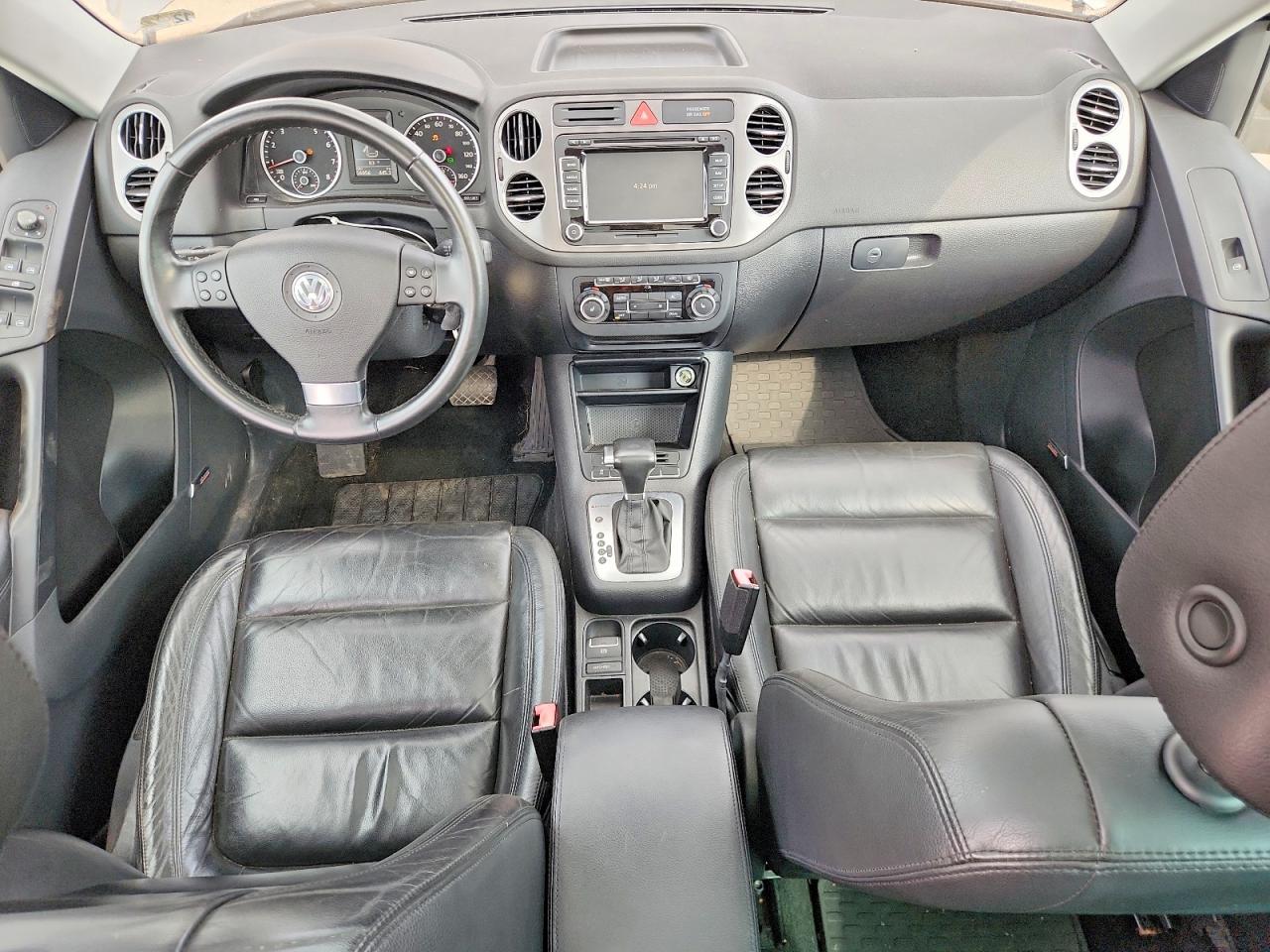 2010 Volkswagen Tiguan Se Gray vin: WVGBV7AX7AW538137