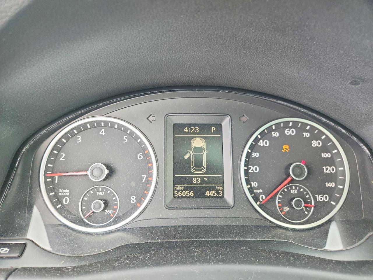 2010 Volkswagen Tiguan Se Gray vin: WVGBV7AX7AW538137