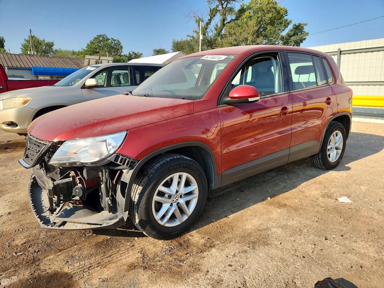 2011 Volkswagen Tiguan S Red vin: WVGBV7AX7BW000488