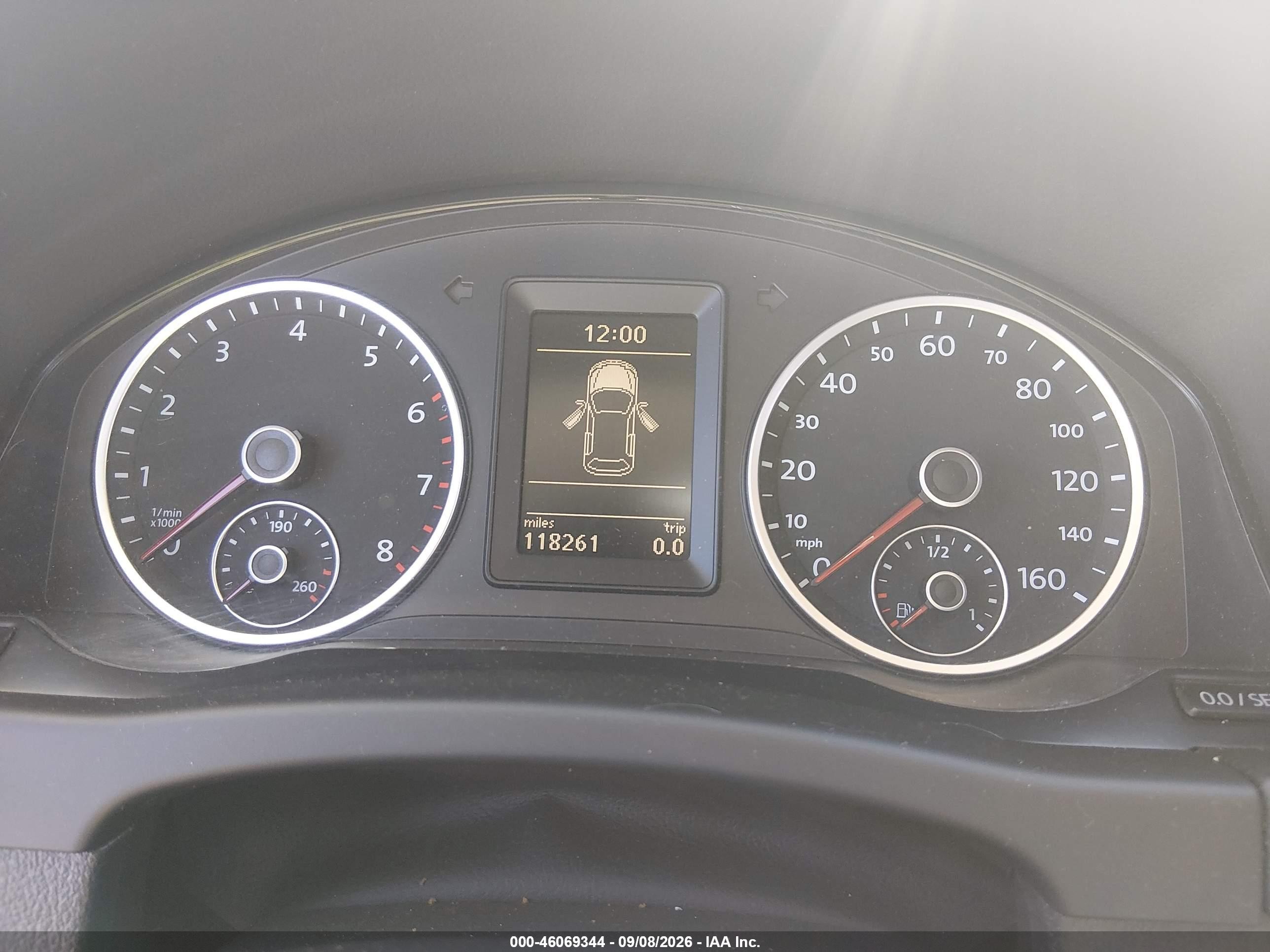 2011 Volkswagen Tiguan Se Silver vin: WVGBV7AX7BW560060