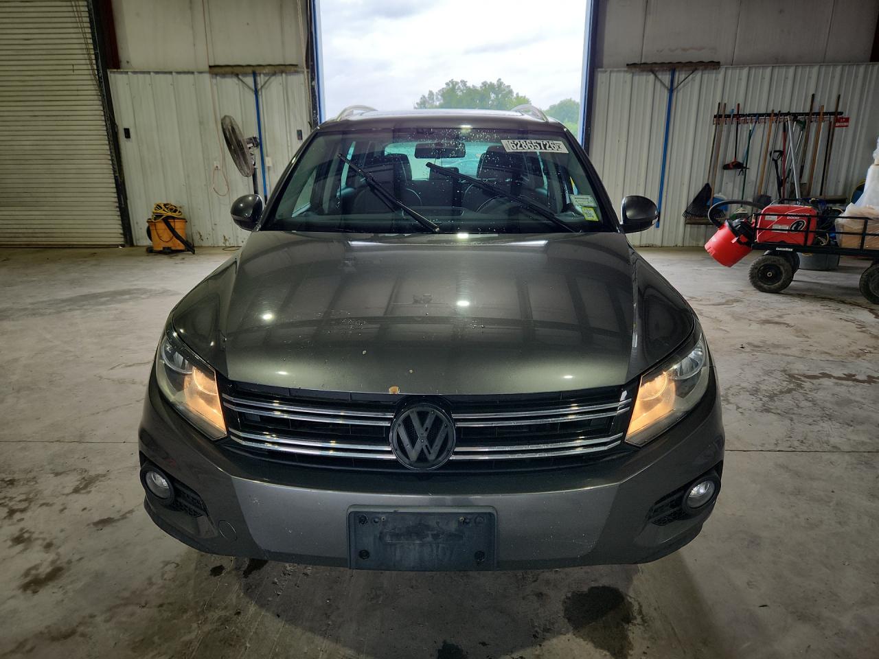 2012 Volkswagen Tiguan S Gray vin: WVGBV7AX7CW081879 Damage: Hood, Chipped, 4