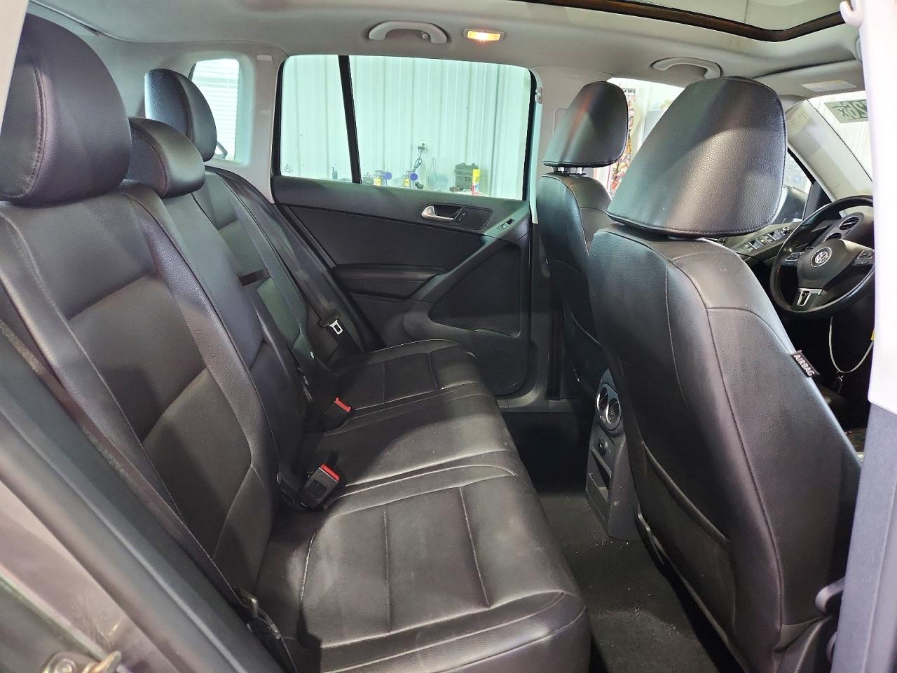 2012 Volkswagen Tiguan S Gray vin: WVGBV7AX7CW081879