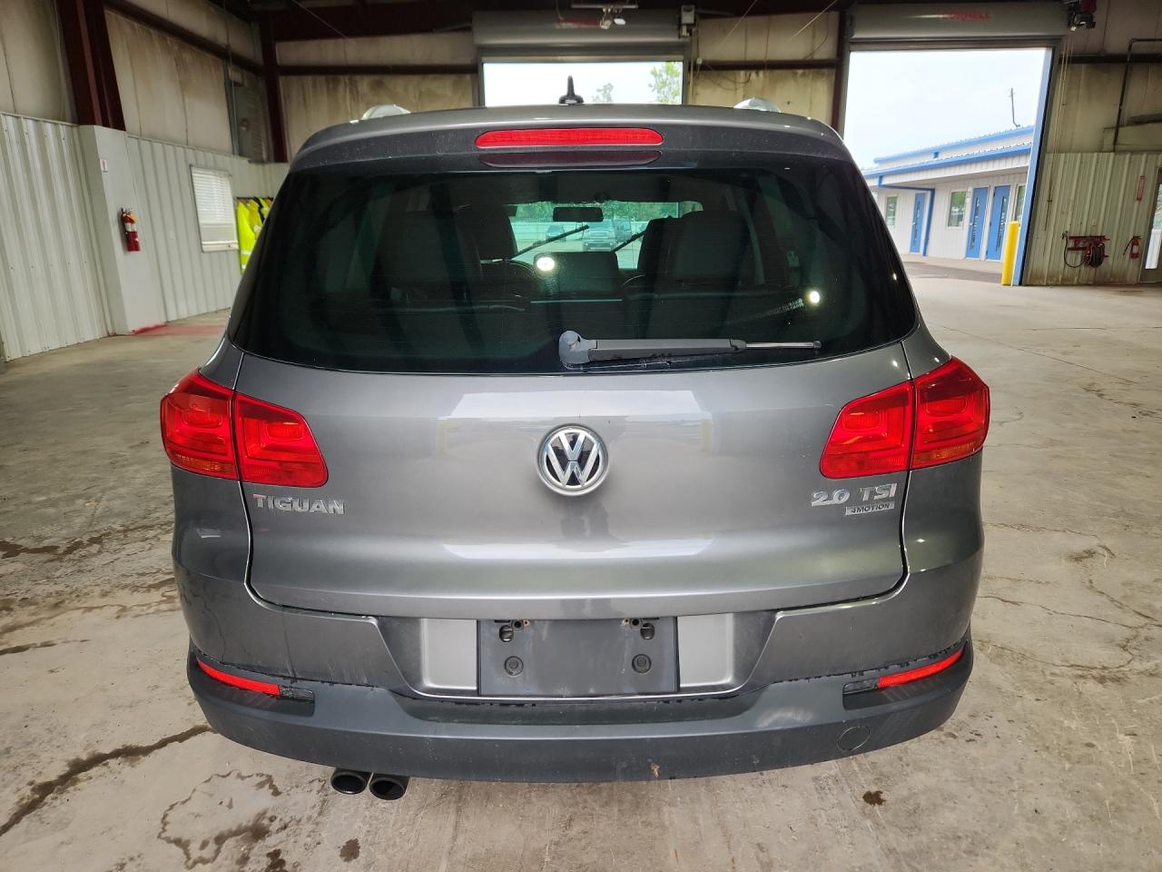 2012 Volkswagen Tiguan S Gray vin: WVGBV7AX7CW081879 Damage: Rear Bumper, Chipped, 2