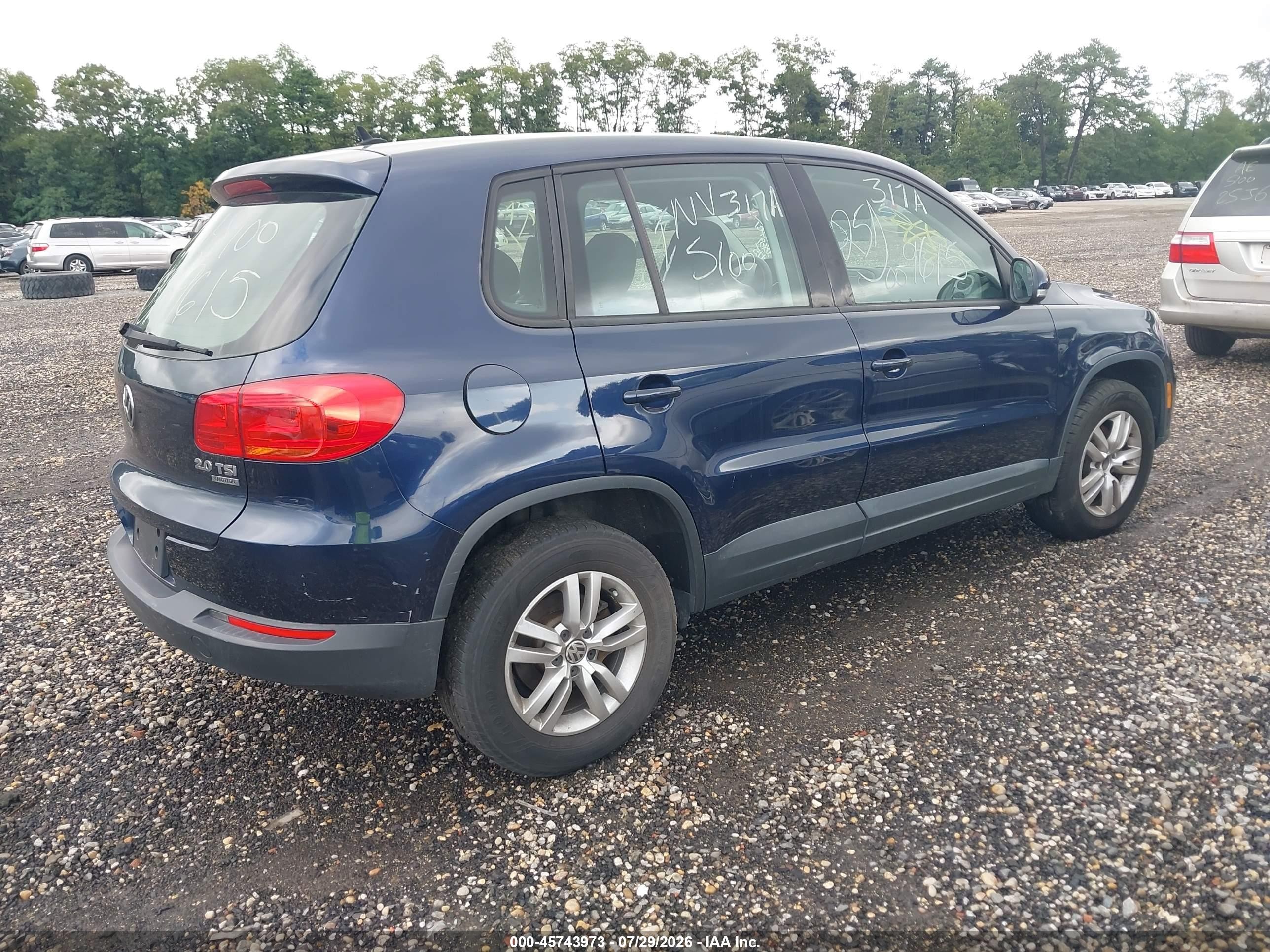 2012 Volkswagen Tiguan S Blue vin: WVGBV7AX7CW560710