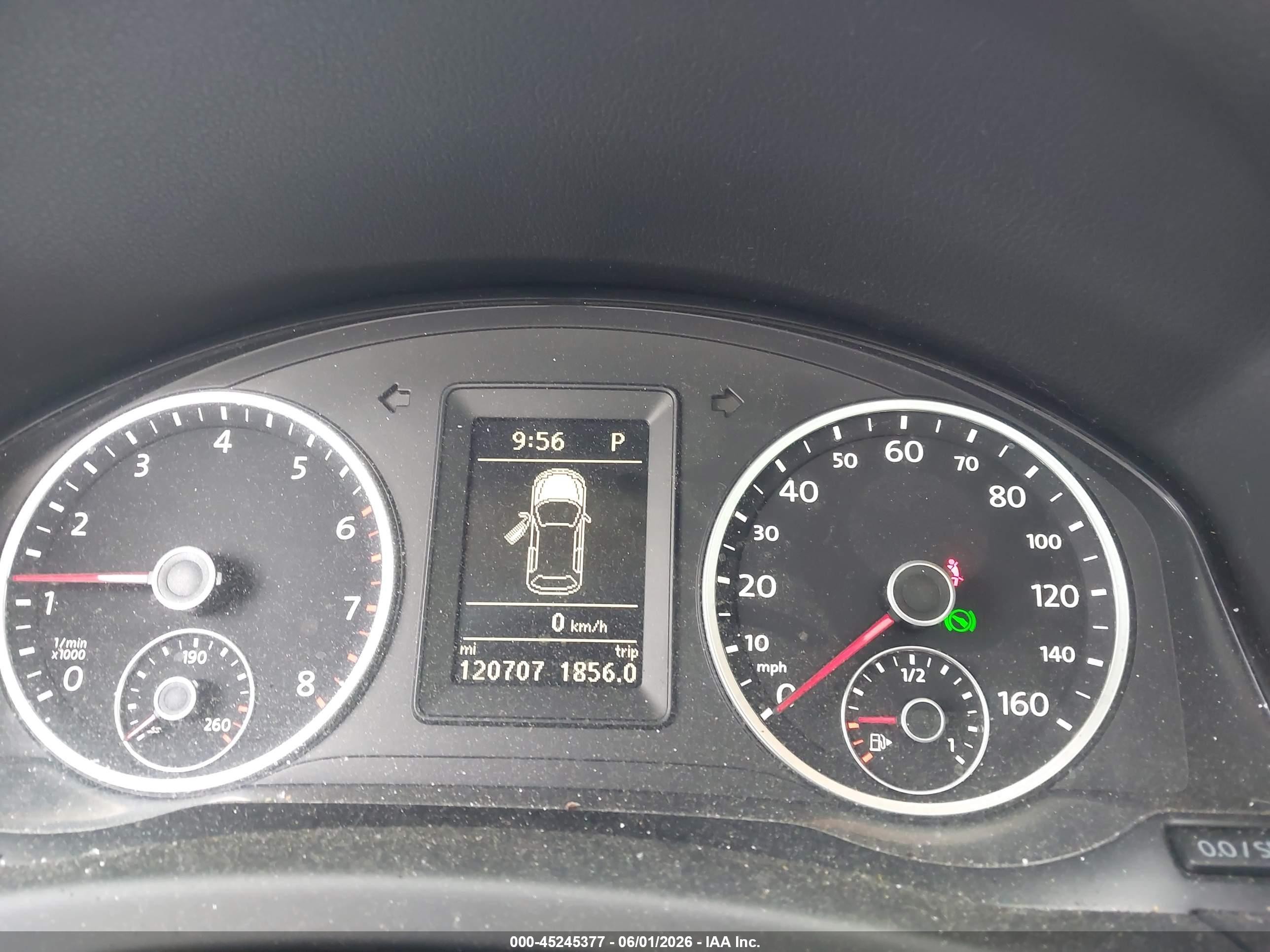 2013 Volkswagen Tiguan Se Silver vin: WVGBV7AX7DW540104