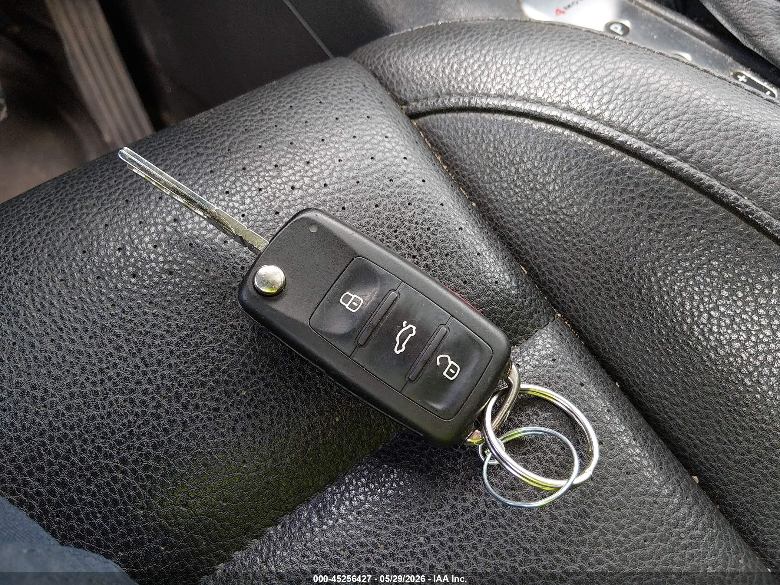 2015 Volkswagen Tiguan Se Серый vin: WVGBV7AX7FW560145