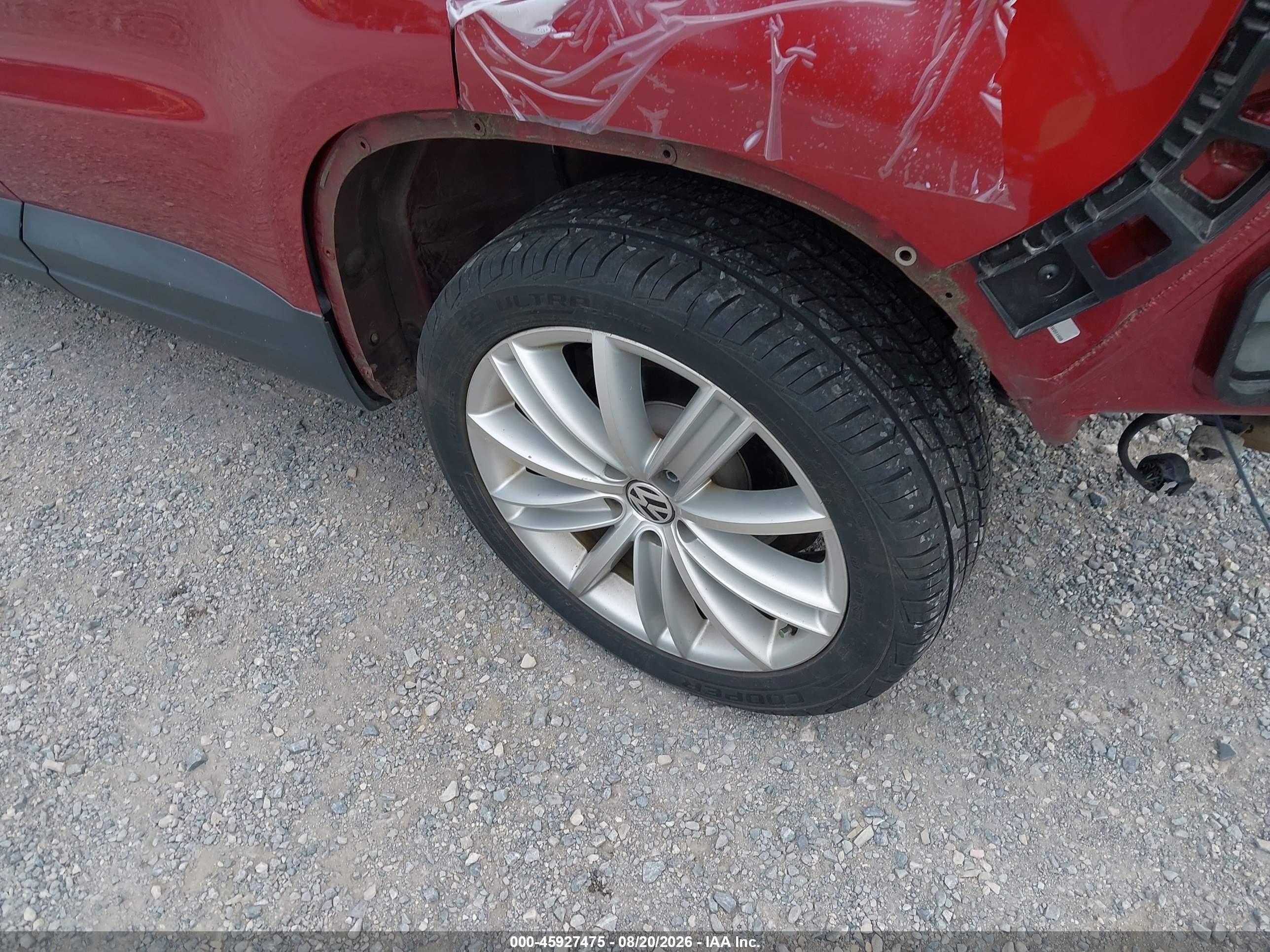 2011 Volkswagen Tiguan Sel Red vin: WVGBV7AX8BW001908