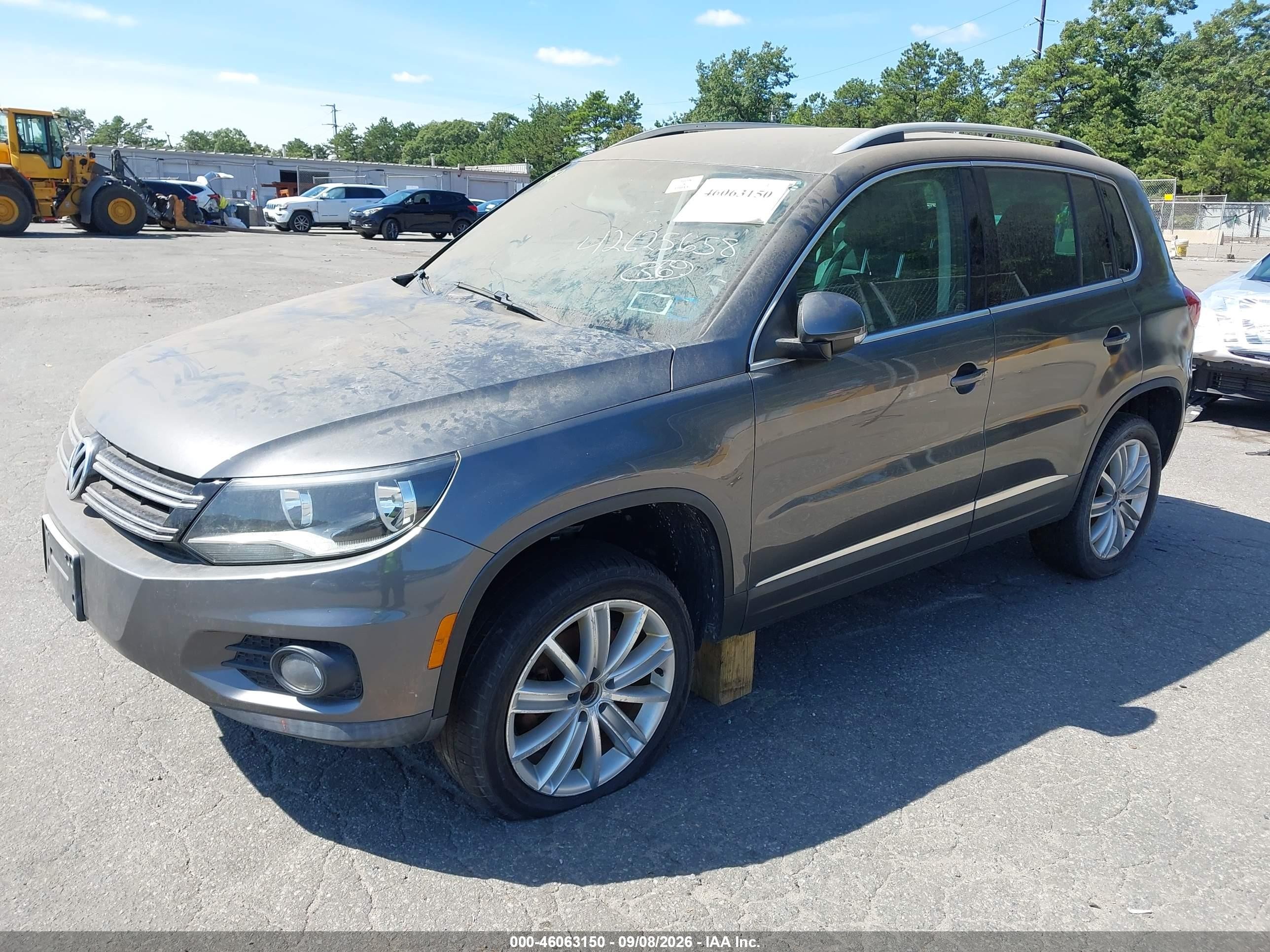 2013 Volkswagen Tiguan Se Gray vin: WVGBV7AX8DW005346