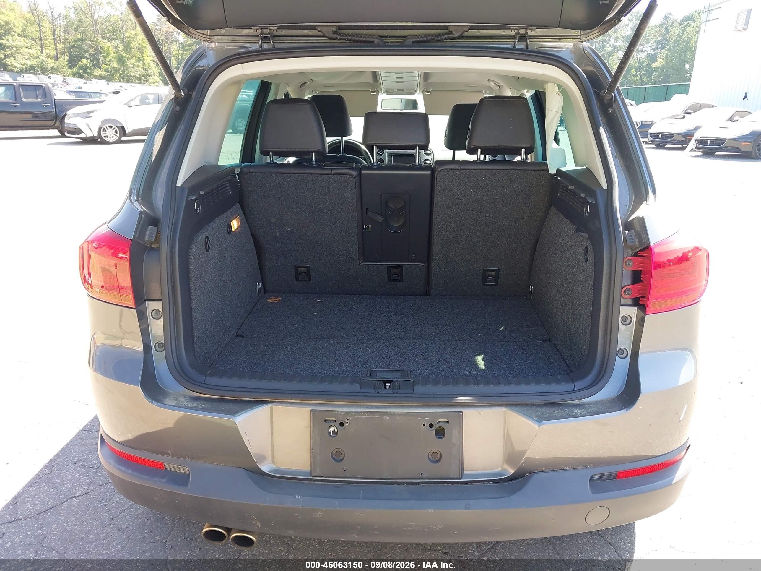 2013 Volkswagen Tiguan Se Gray vin: WVGBV7AX8DW005346