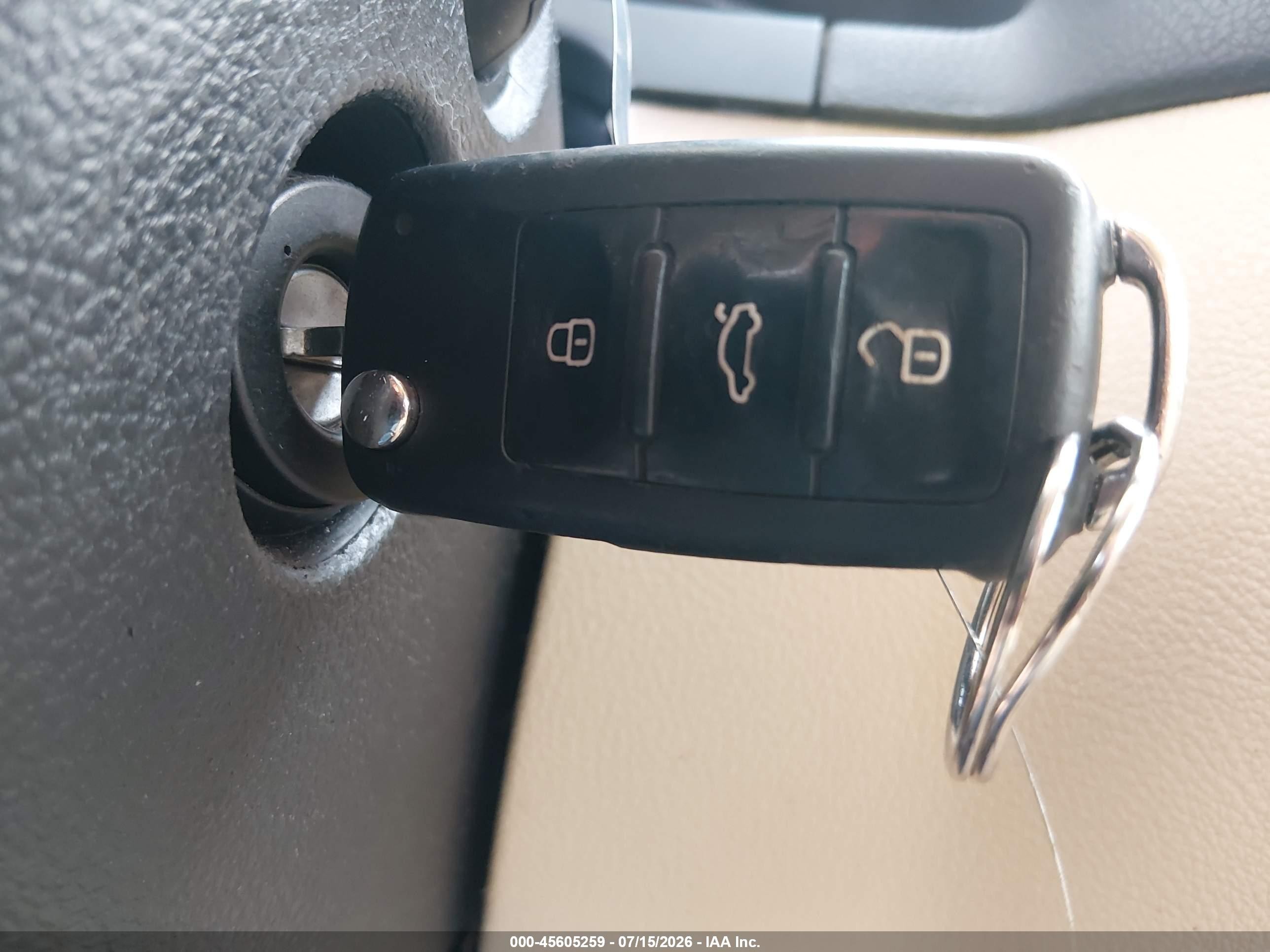 2013 Volkswagen Tiguan Se Blue vin: WVGBV7AX8DW544159