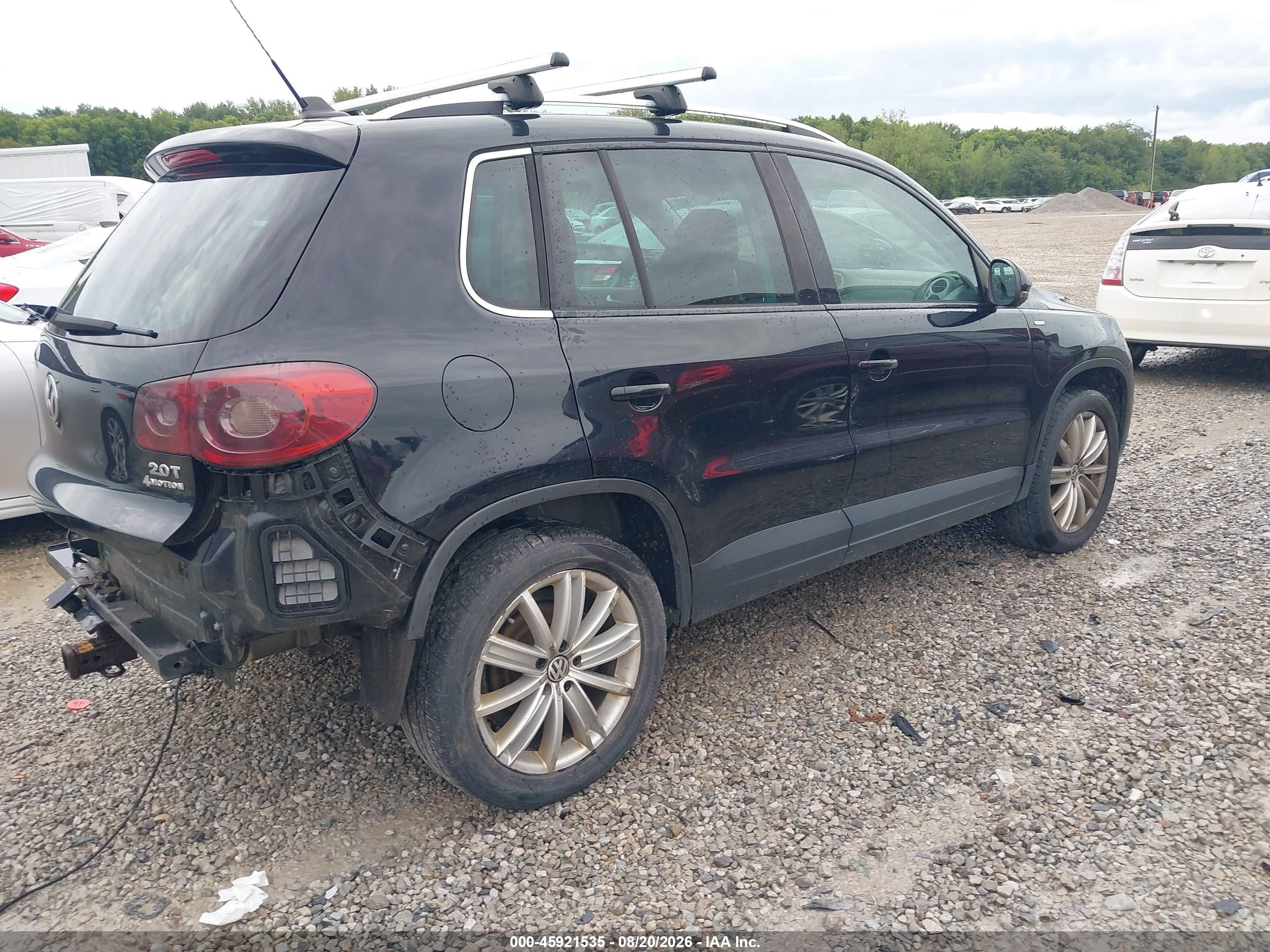 2010 Volkswagen Tiguan Wolfsburg Edition Black vin: WVGBV7AX9AW515362