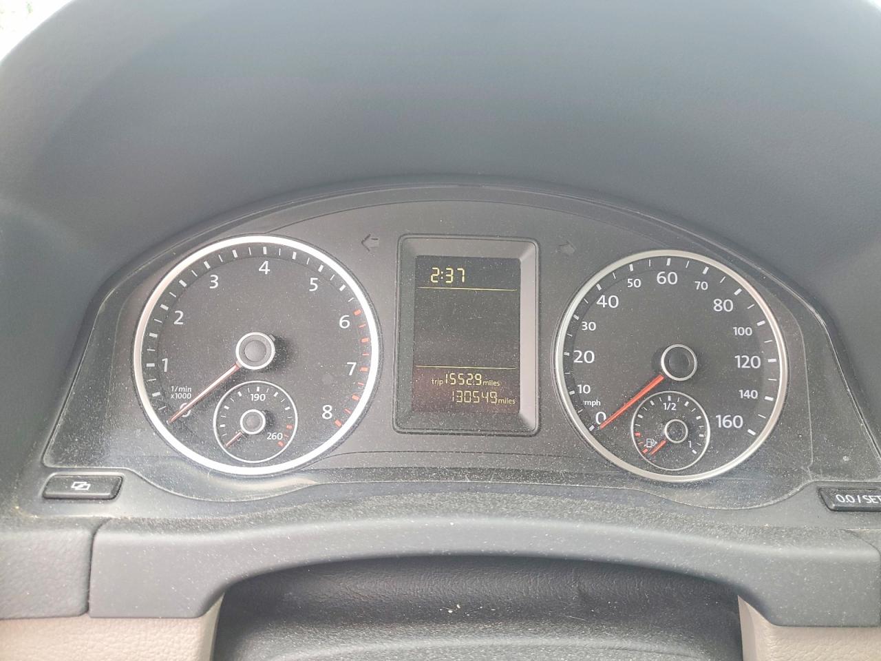 2010 Volkswagen Tiguan Se Silver vin: WVGBV7AX9AW516379