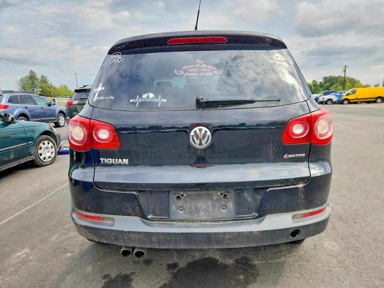2010 Volkswagen Tiguan Se Black vin: WVGBV7AX9AW536891