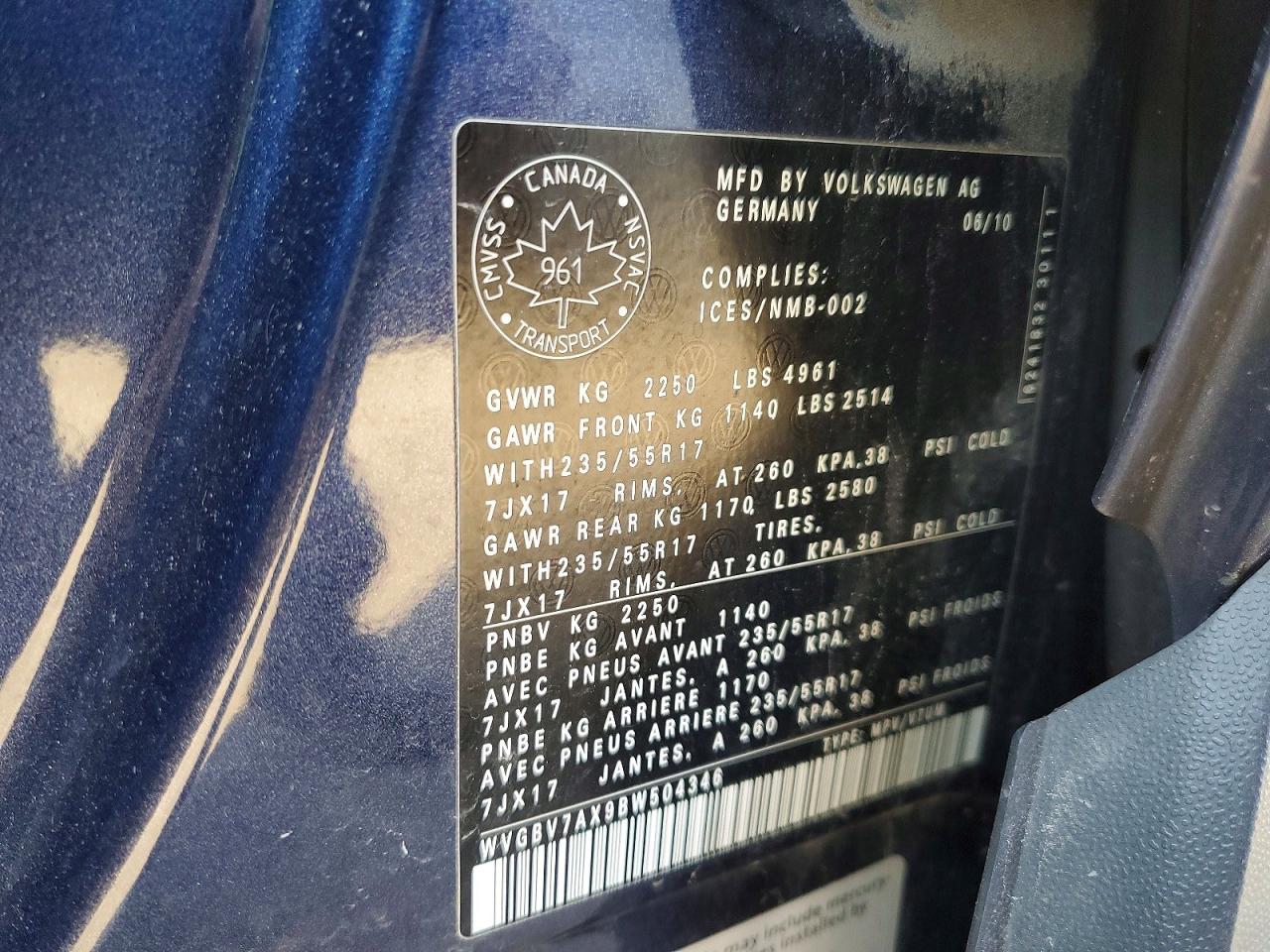 2011 Volkswagen Tiguan S Blue vin: WVGBV7AX9BW504346