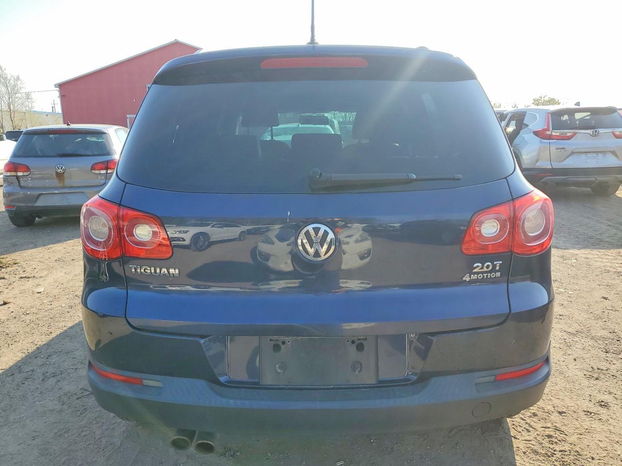 2011 Volkswagen Tiguan S Blue vin: WVGBV7AX9BW504346