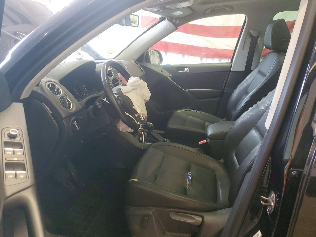 2011 Volkswagen Tiguan S Black vin: WVGBV7AX9BW532180