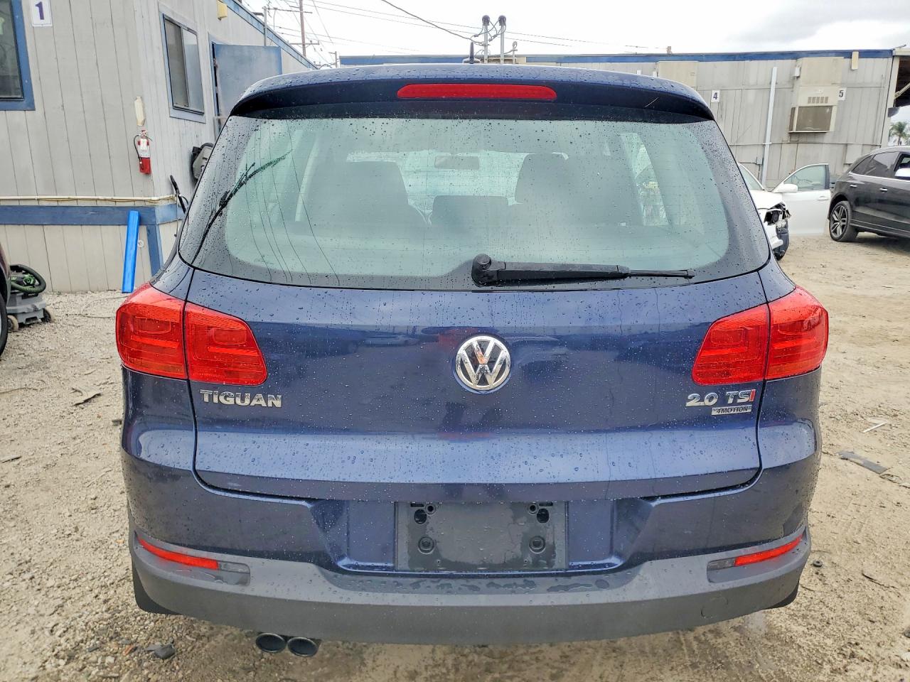 2012 Volkswagen Tiguan S Blue vin: WVGBV7AX9CW560708
