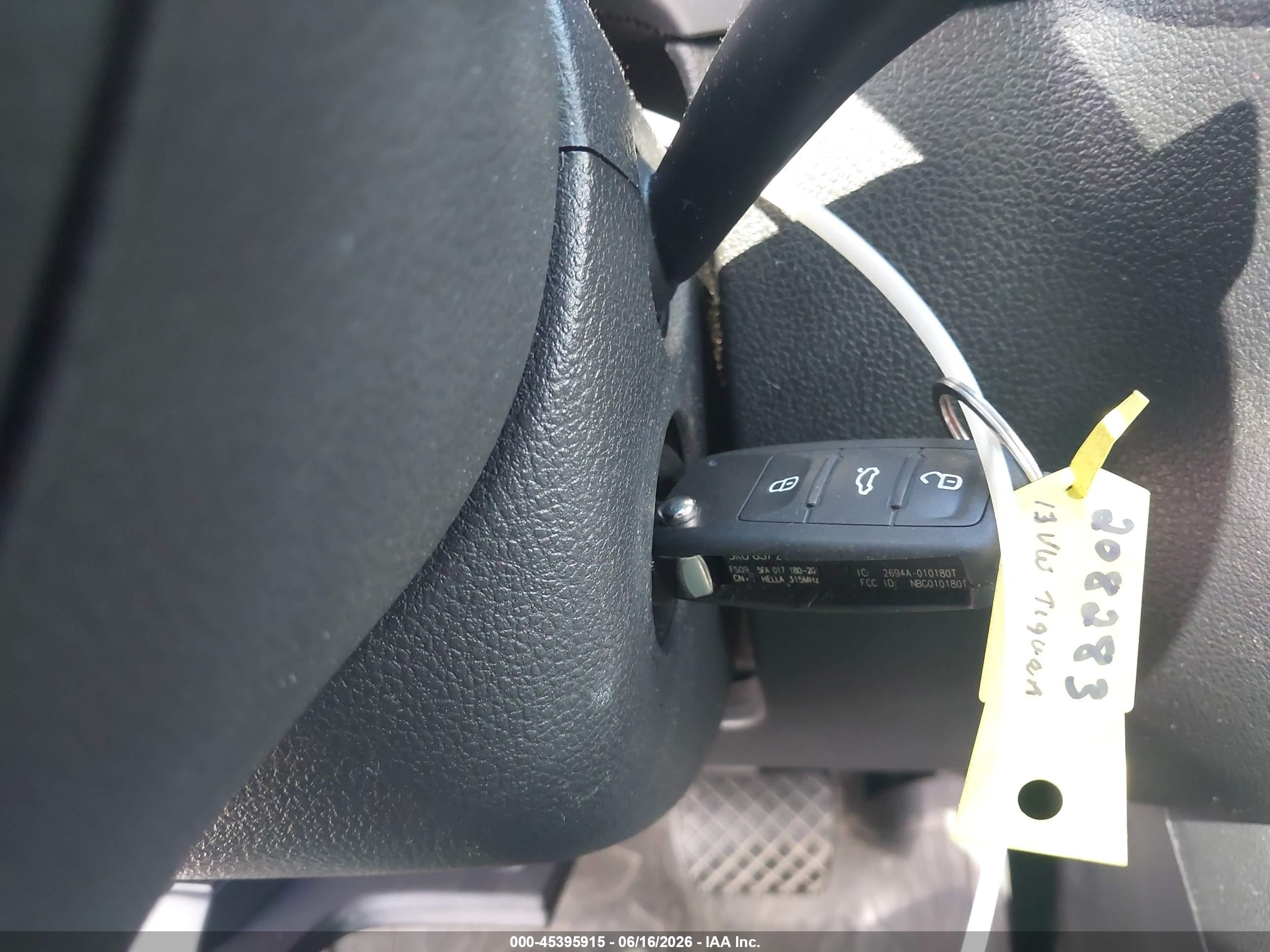 2013 Volkswagen Tiguan Se Синий vin: WVGBV7AX9DW537785