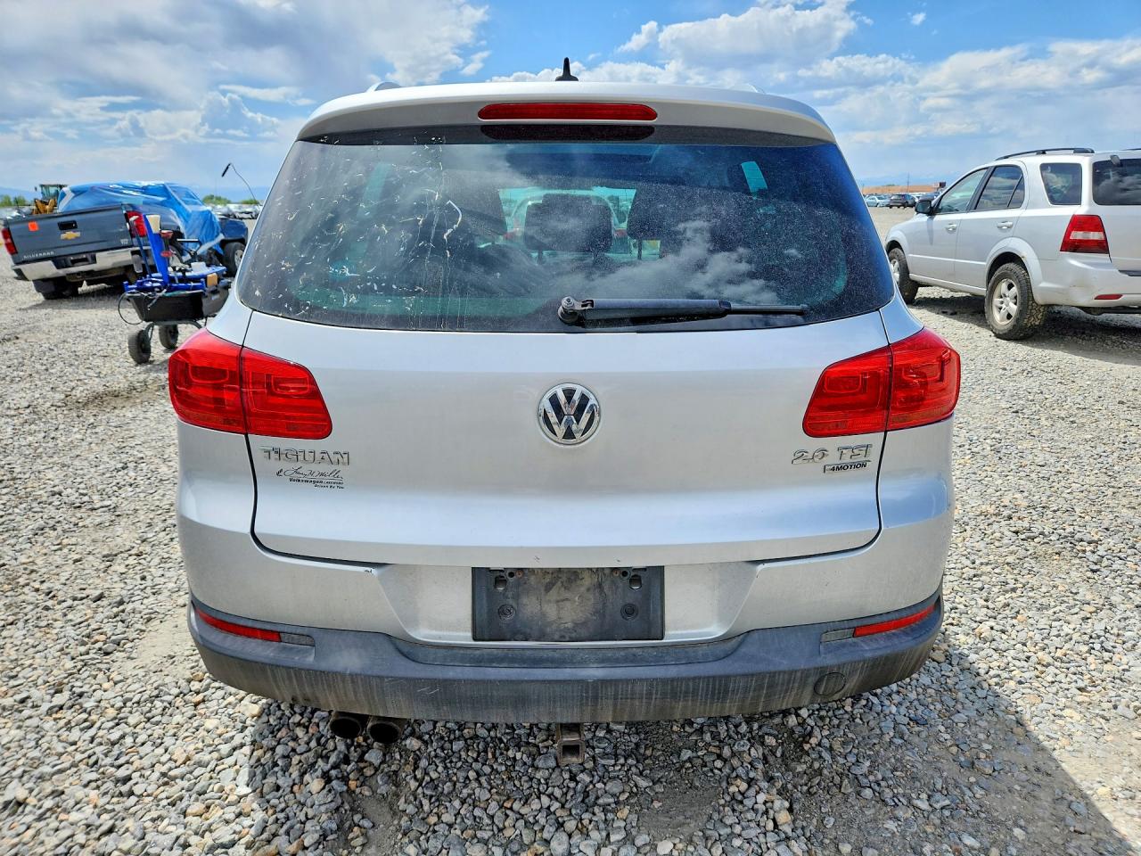 2013 Volkswagen Tiguan S Silver vin: WVGBV7AX9DW551072