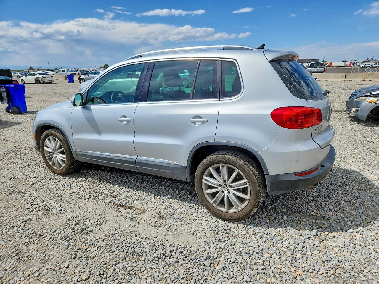 2013 Volkswagen Tiguan S Silver vin: WVGBV7AX9DW551072
