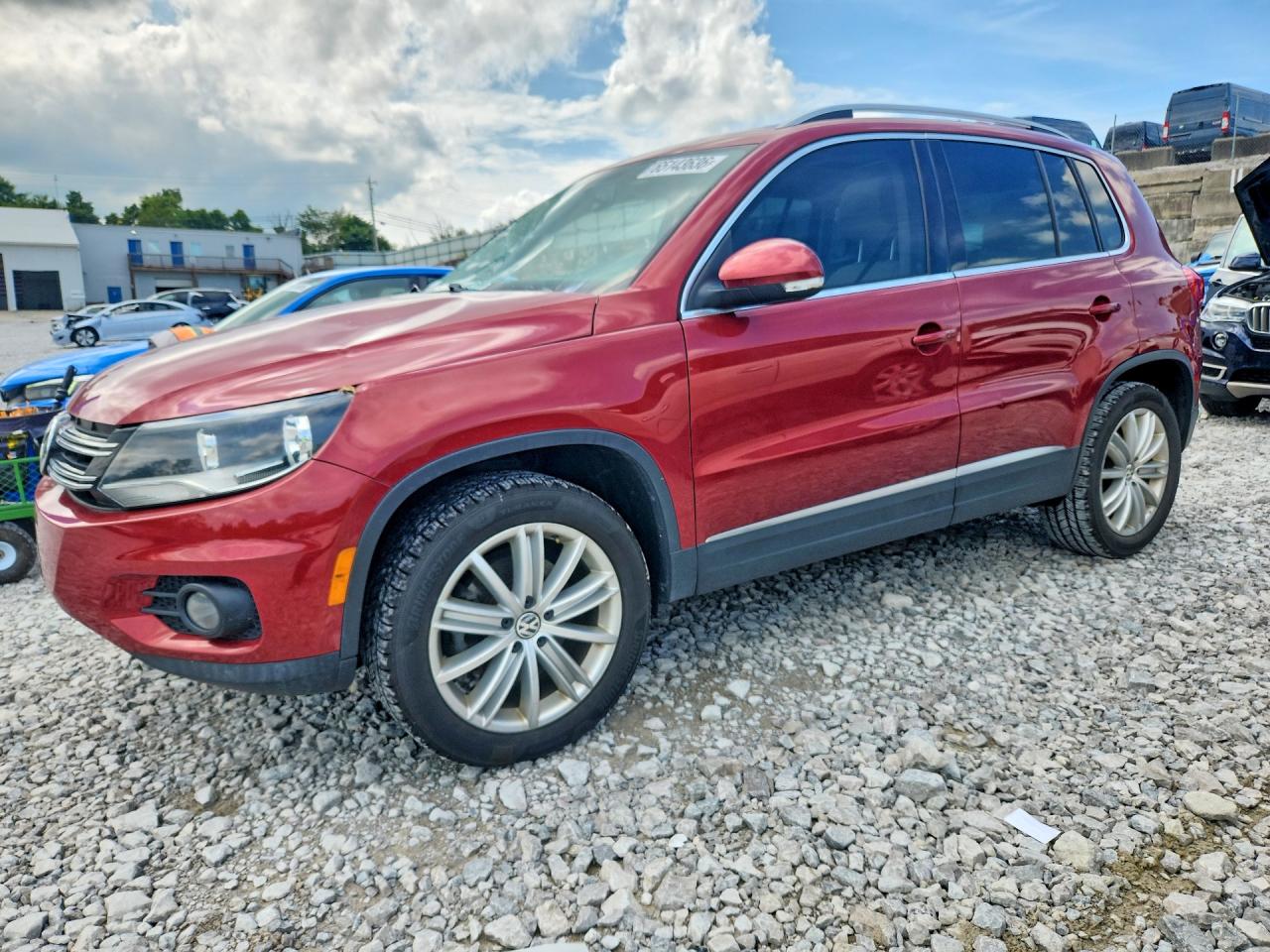 2015 Volkswagen Tiguan S Red vin: WVGBV7AX9FW109203