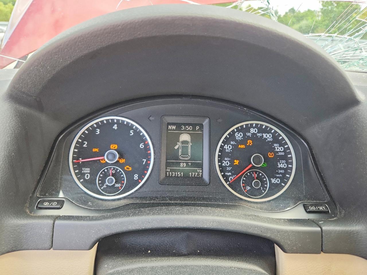 2015 Volkswagen Tiguan S Red vin: WVGBV7AX9FW109203