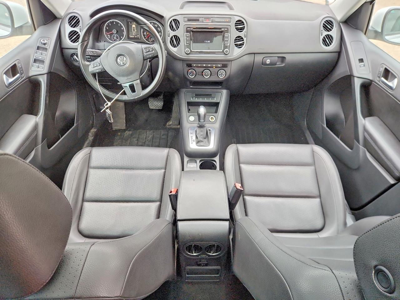 2015 Volkswagen Tiguan S White vin: WVGBV7AX9FW579635