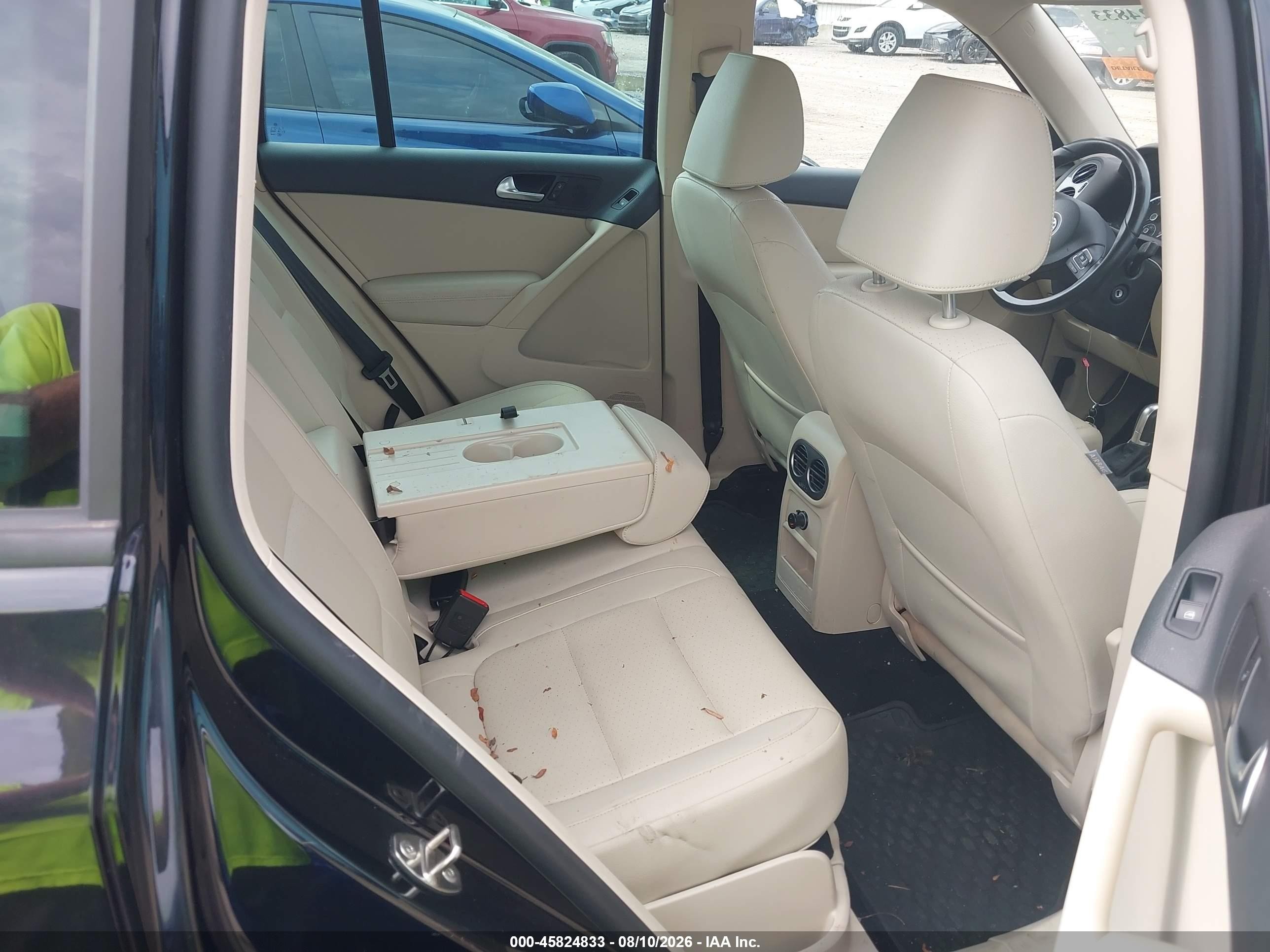 2015 Volkswagen Tiguan Se Black vin: WVGBV7AX9FW584589